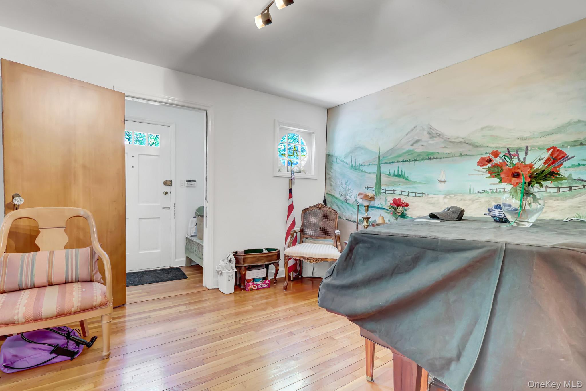 100 Elwood Road Property Photo 17