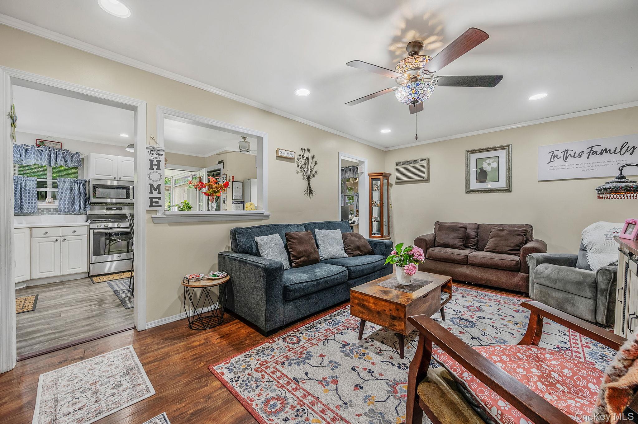 49 Washington Avenue Property Photo 6