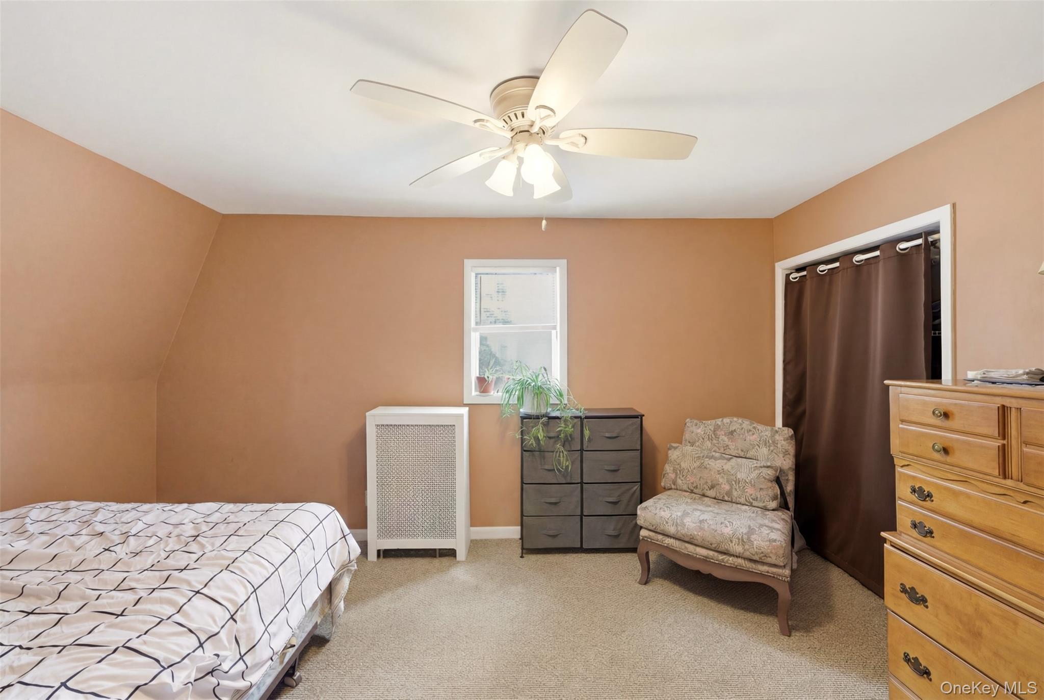 72 E Hitchcock Avenue Property Photo 18