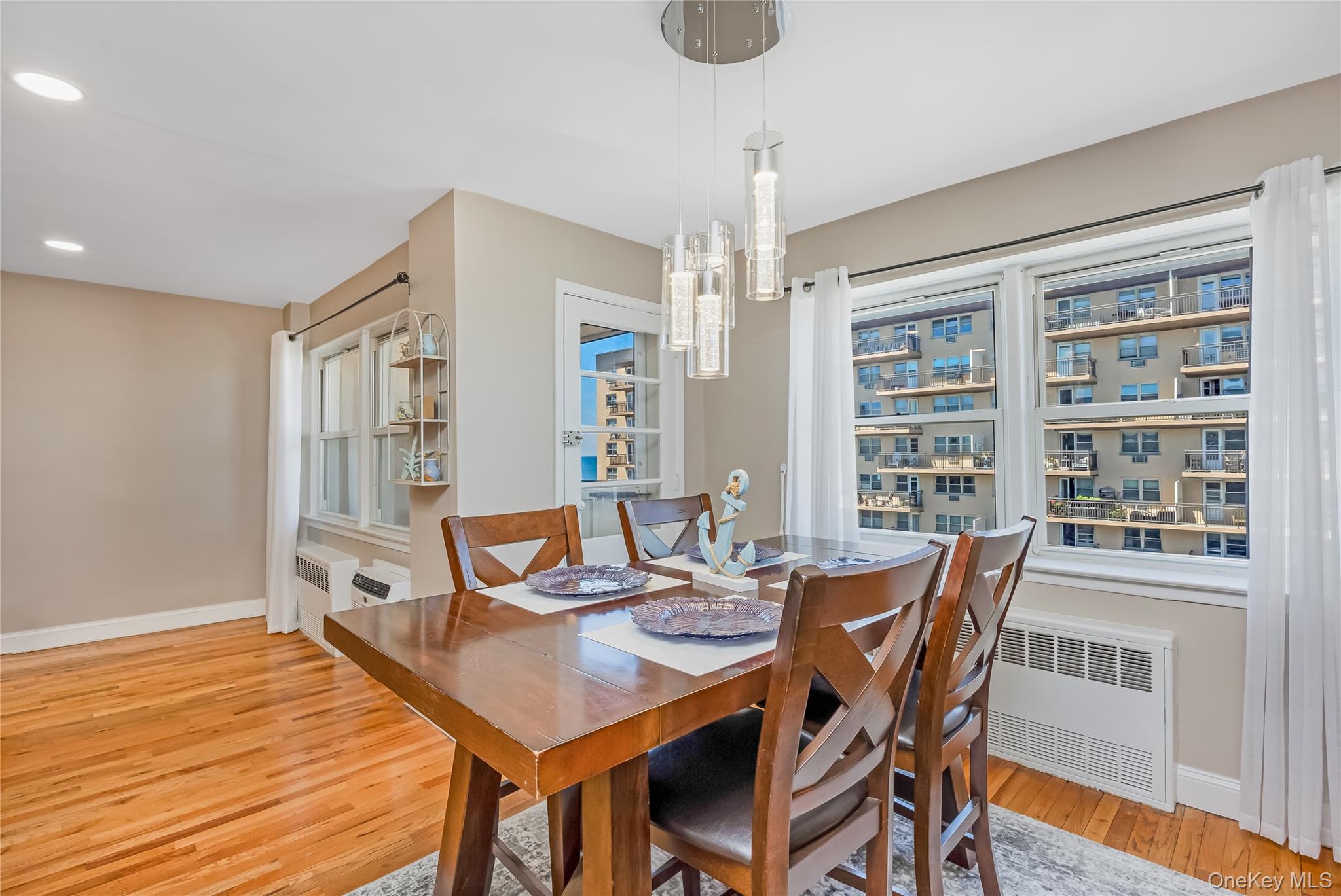 600 Shore Road 6k Property Photo 8