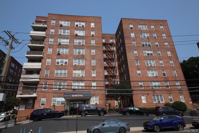 365 Bronx River Road 3j Property Photo 2