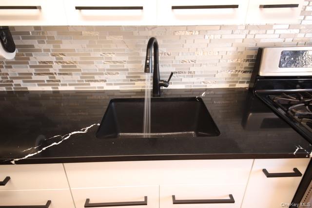 365 Bronx River Road 3j Property Photo 9