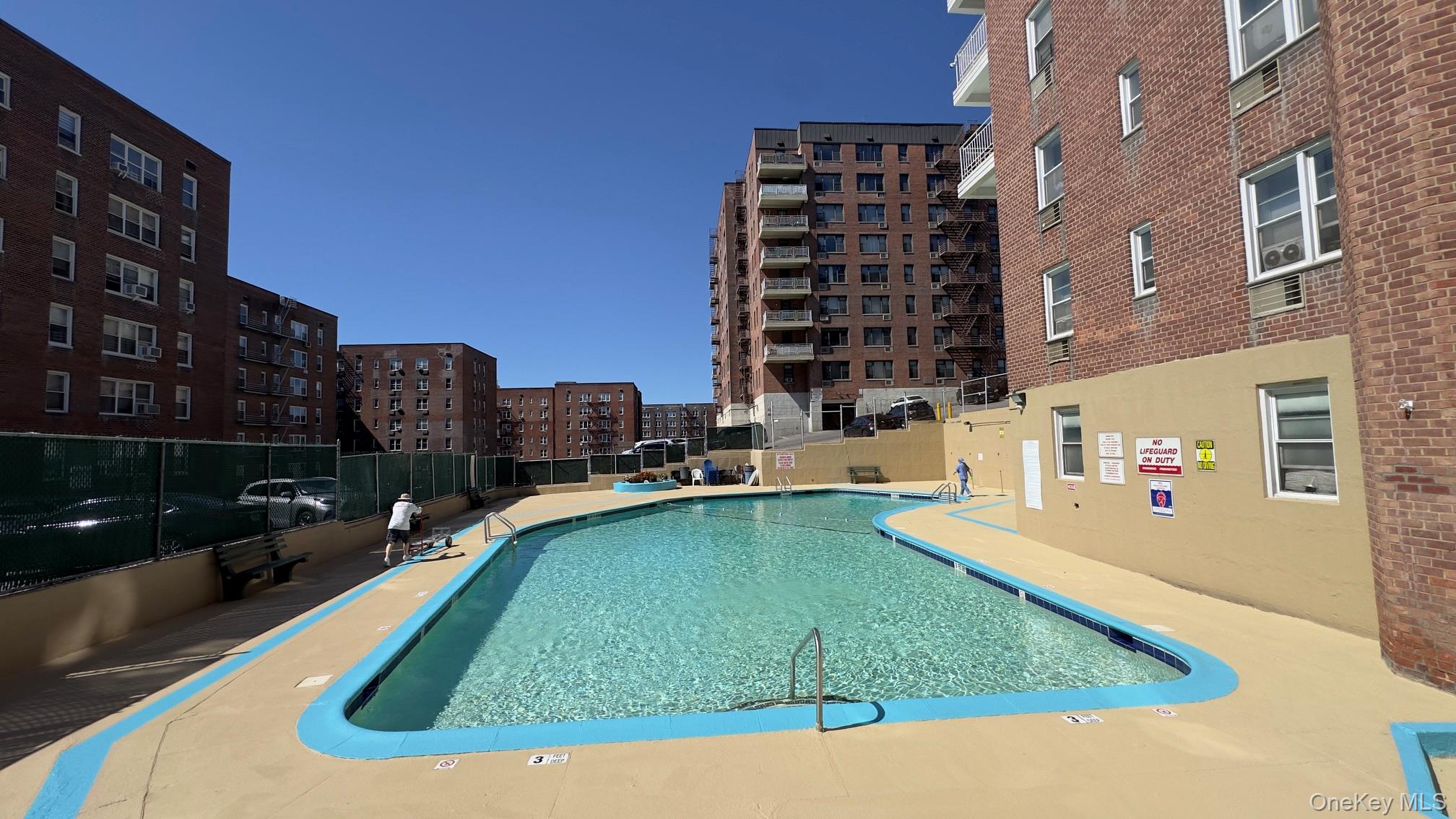 365 Bronx River Road 3j Property Photo 21