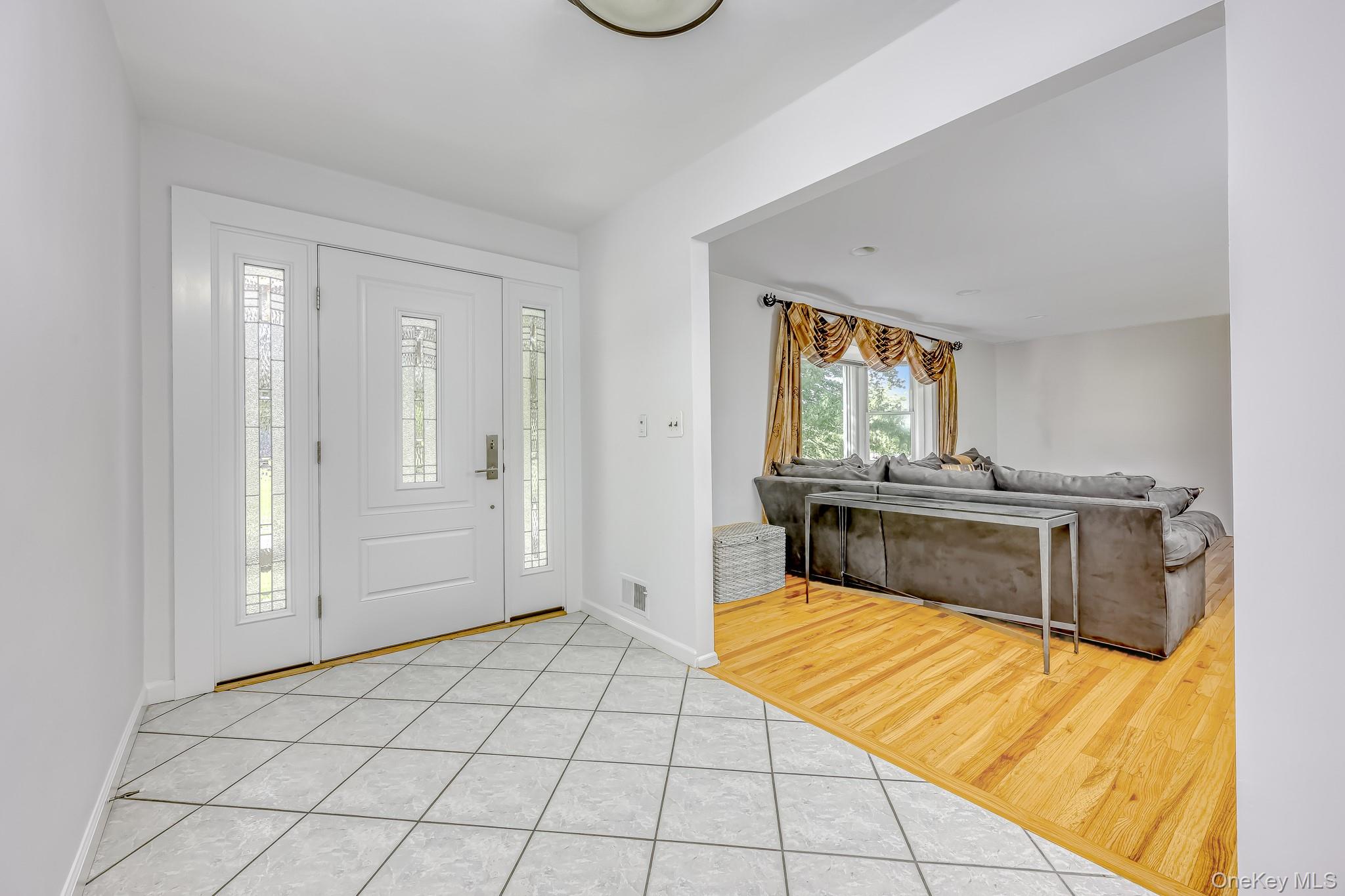20 Dolphin Road Property Photo 3