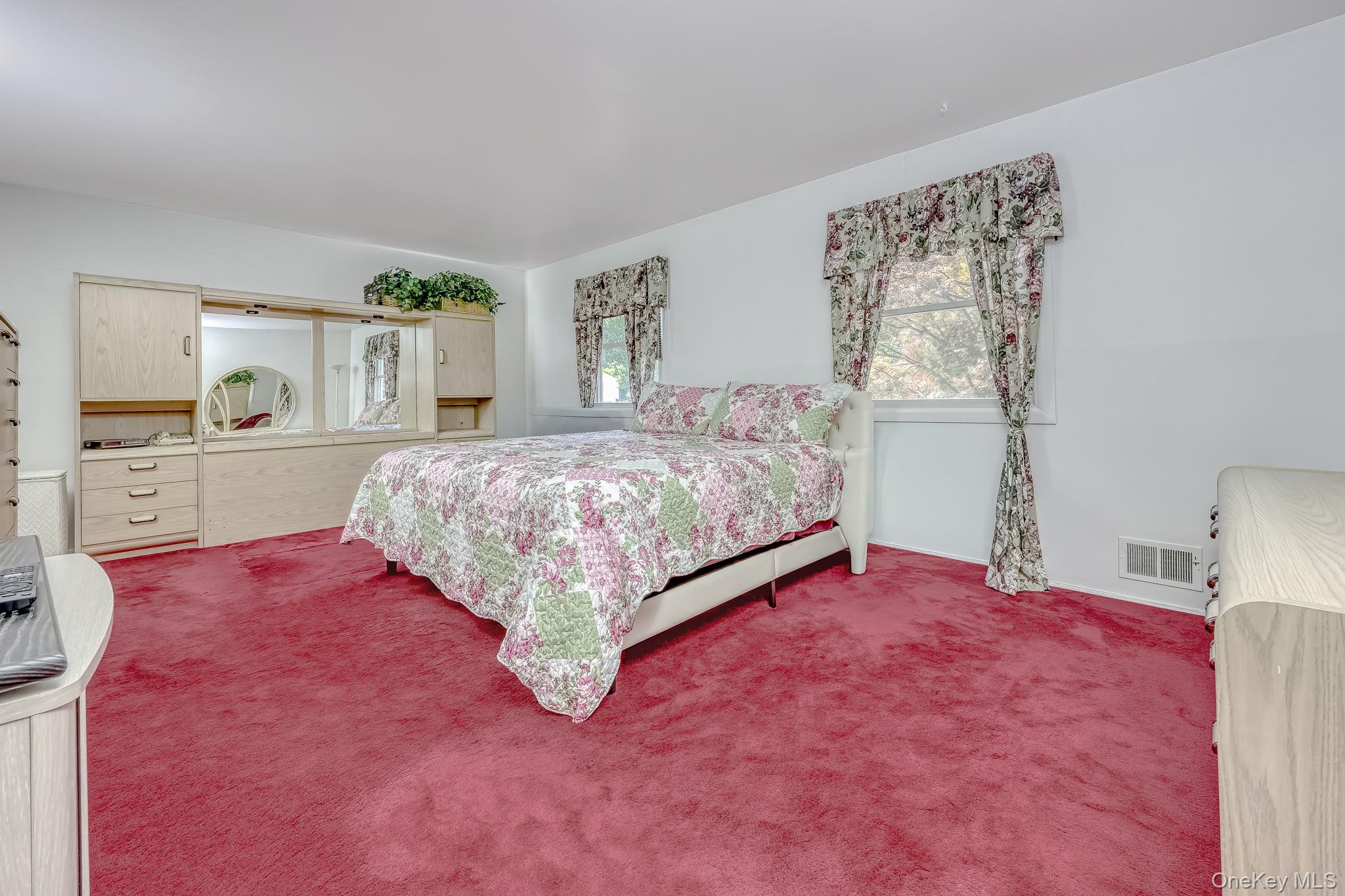 20 Dolphin Road Property Photo 11