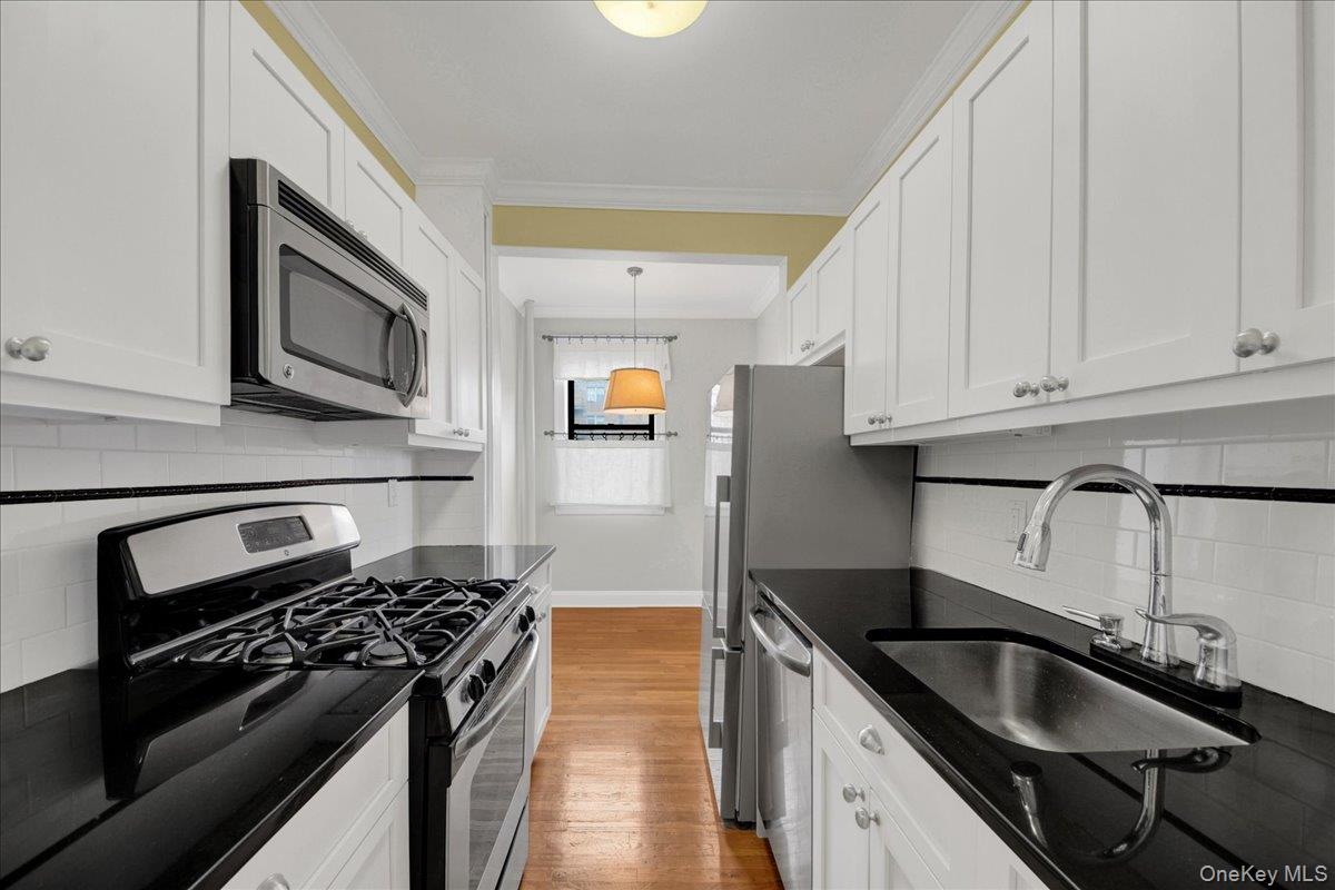 4784 Boston Post Road A 24 Property Photo 8