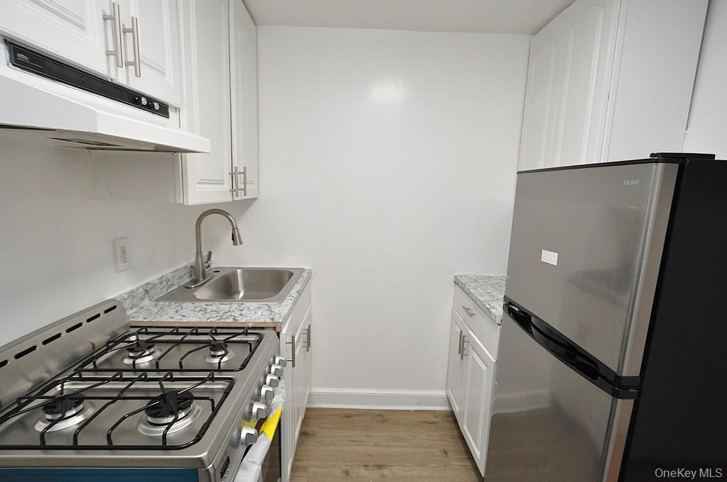 155 Garth Road B1 Property Photo 9