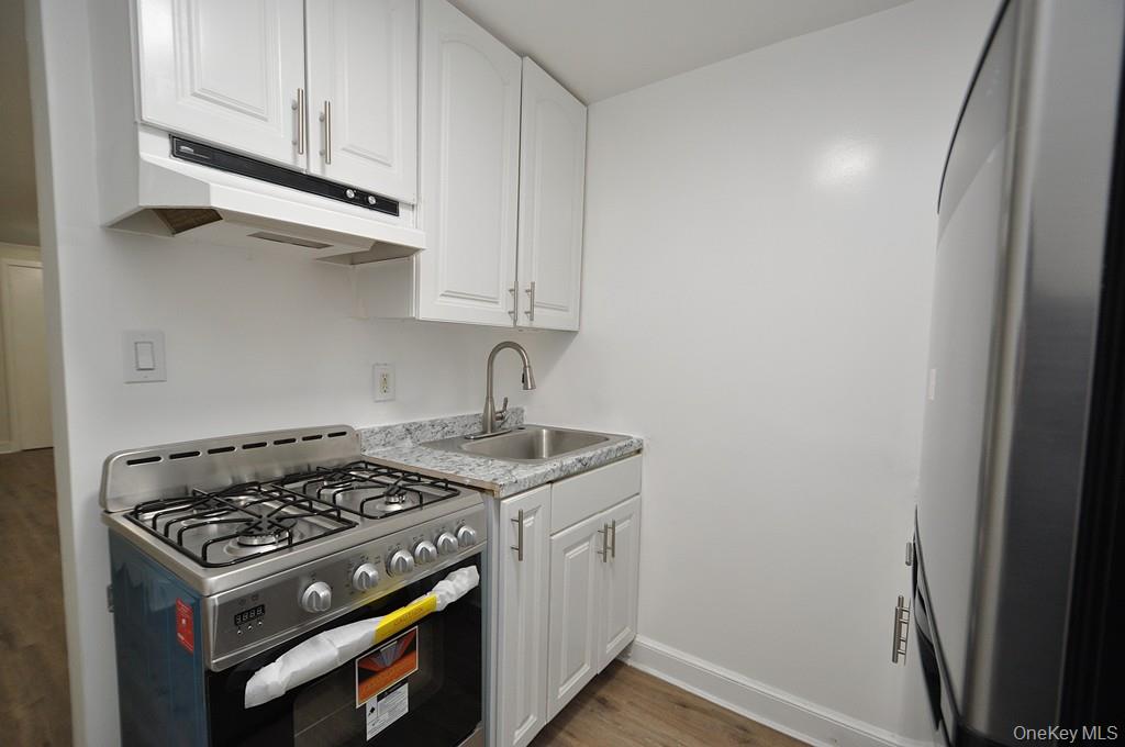 155 Garth Road B1 Property Photo 12
