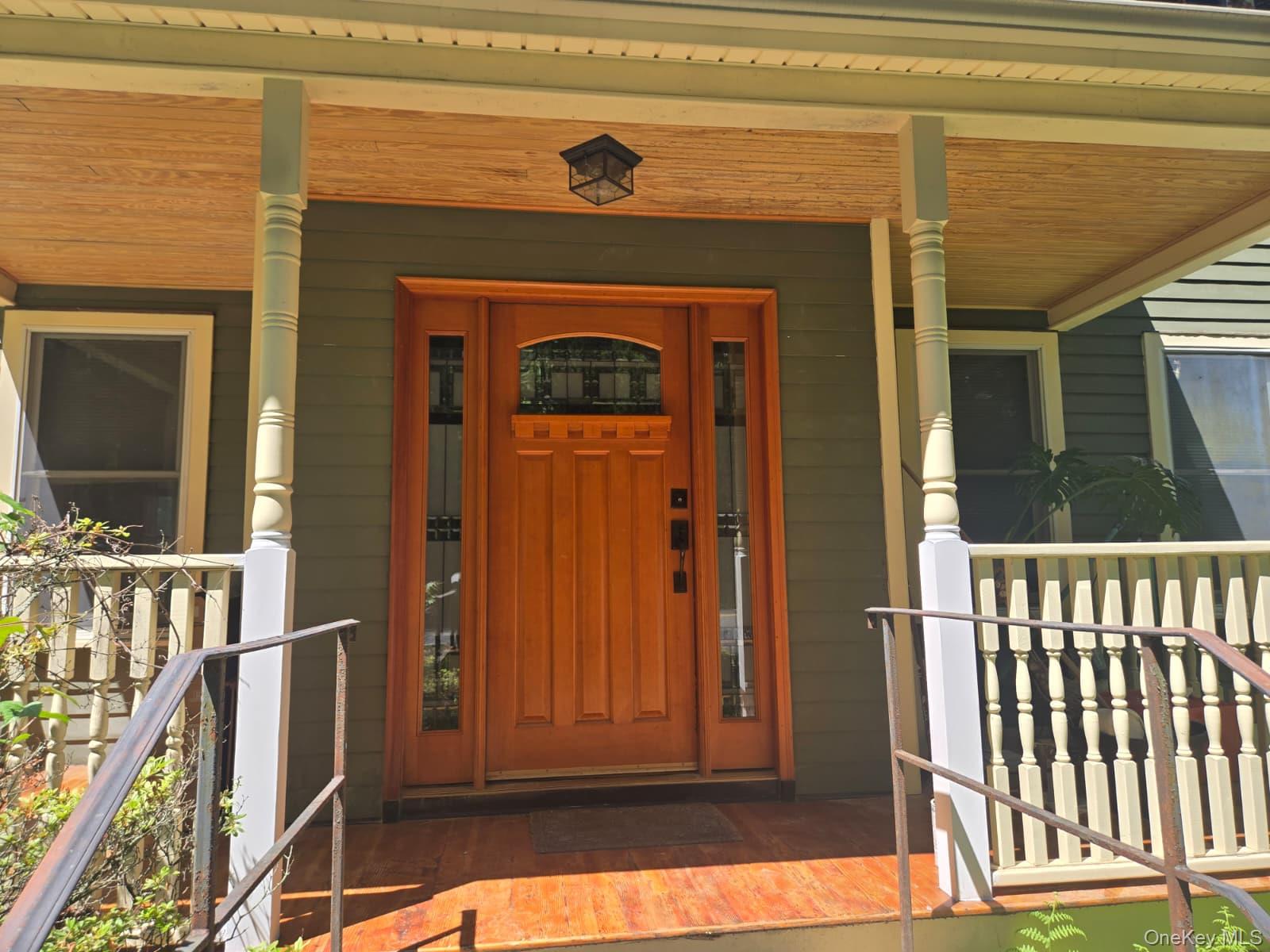 248 N Highland Avenue Property Photo 2