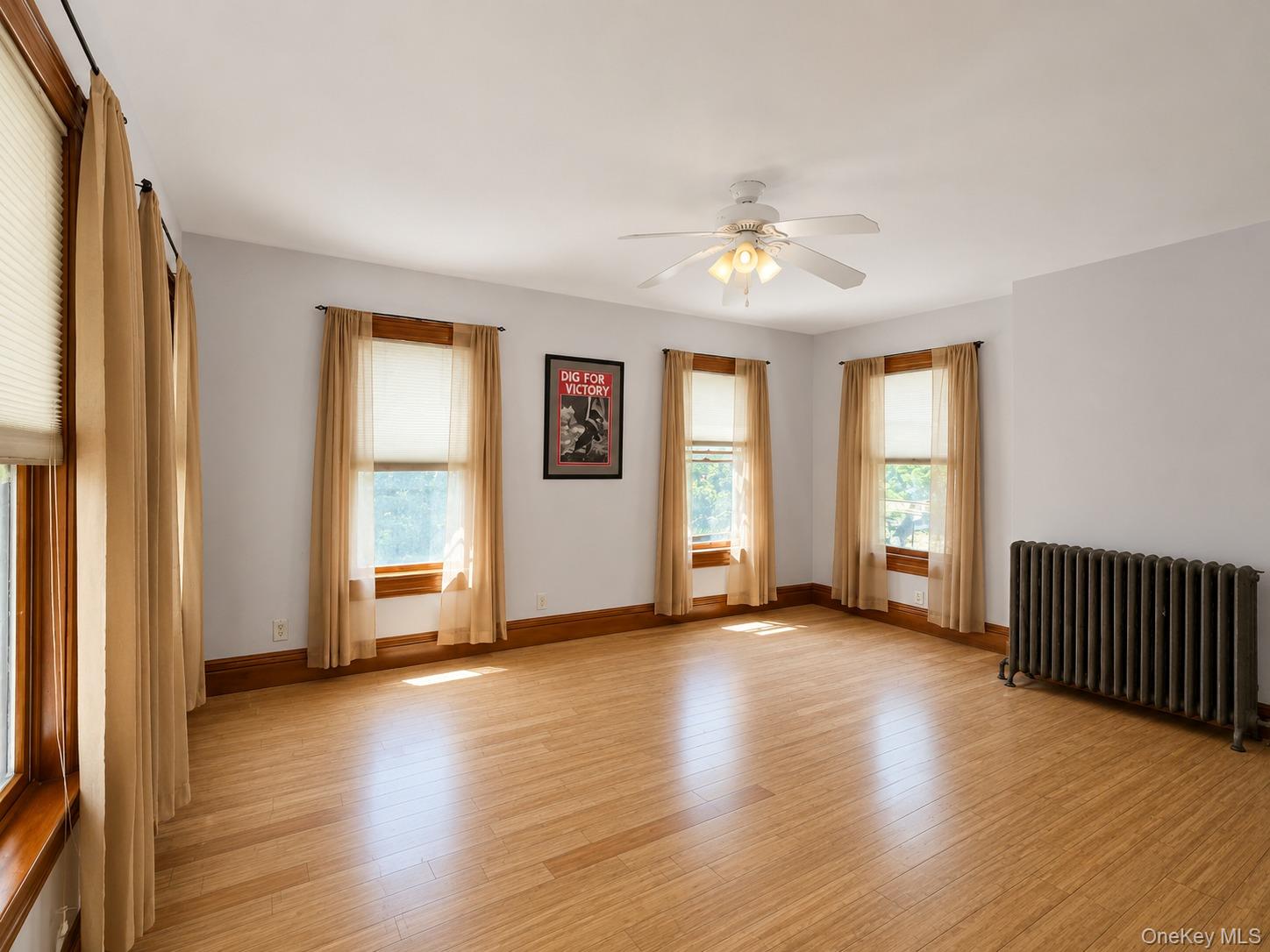248 N Highland Avenue Property Photo 9