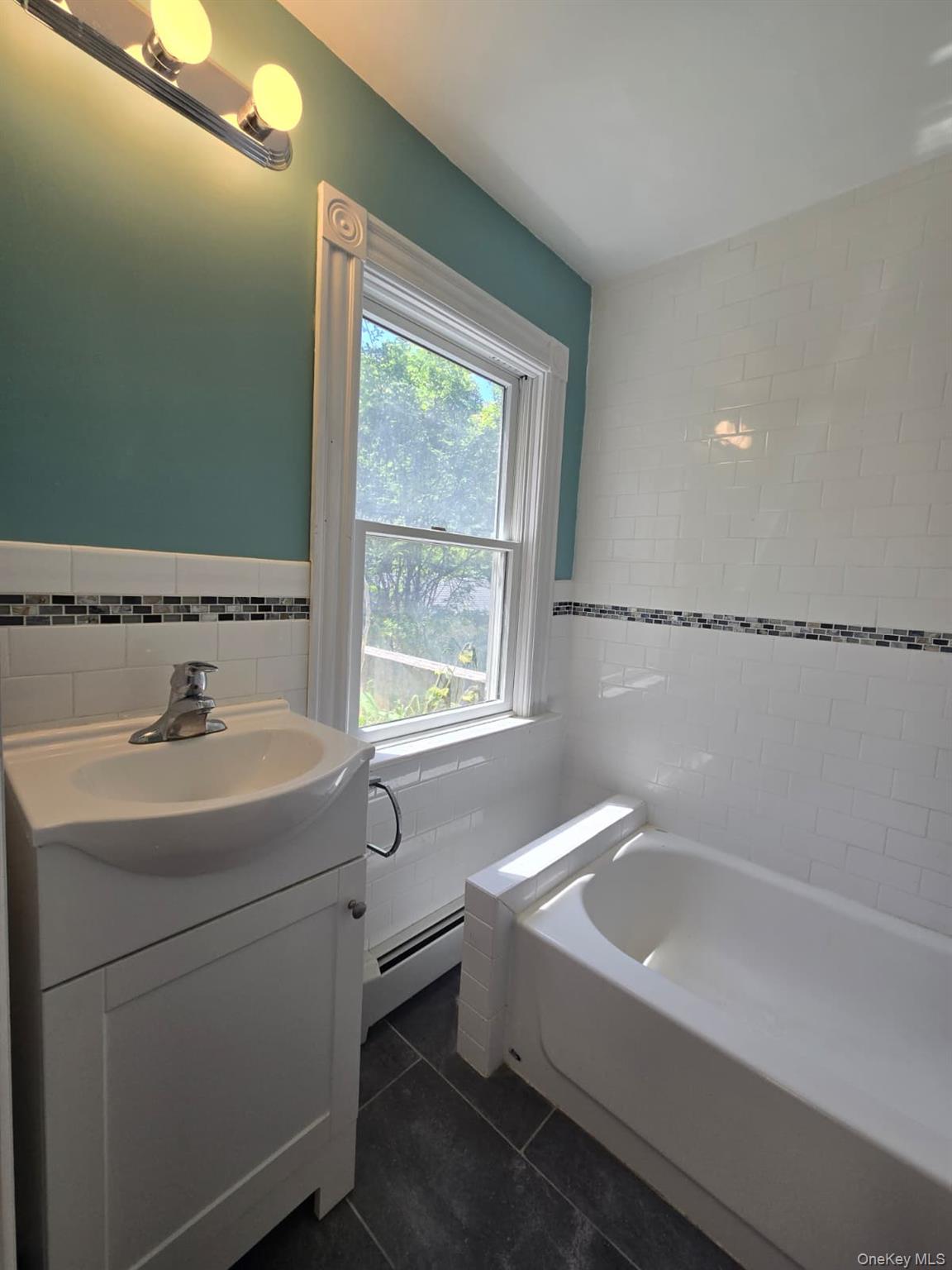 248 N Highland Avenue Property Photo 19