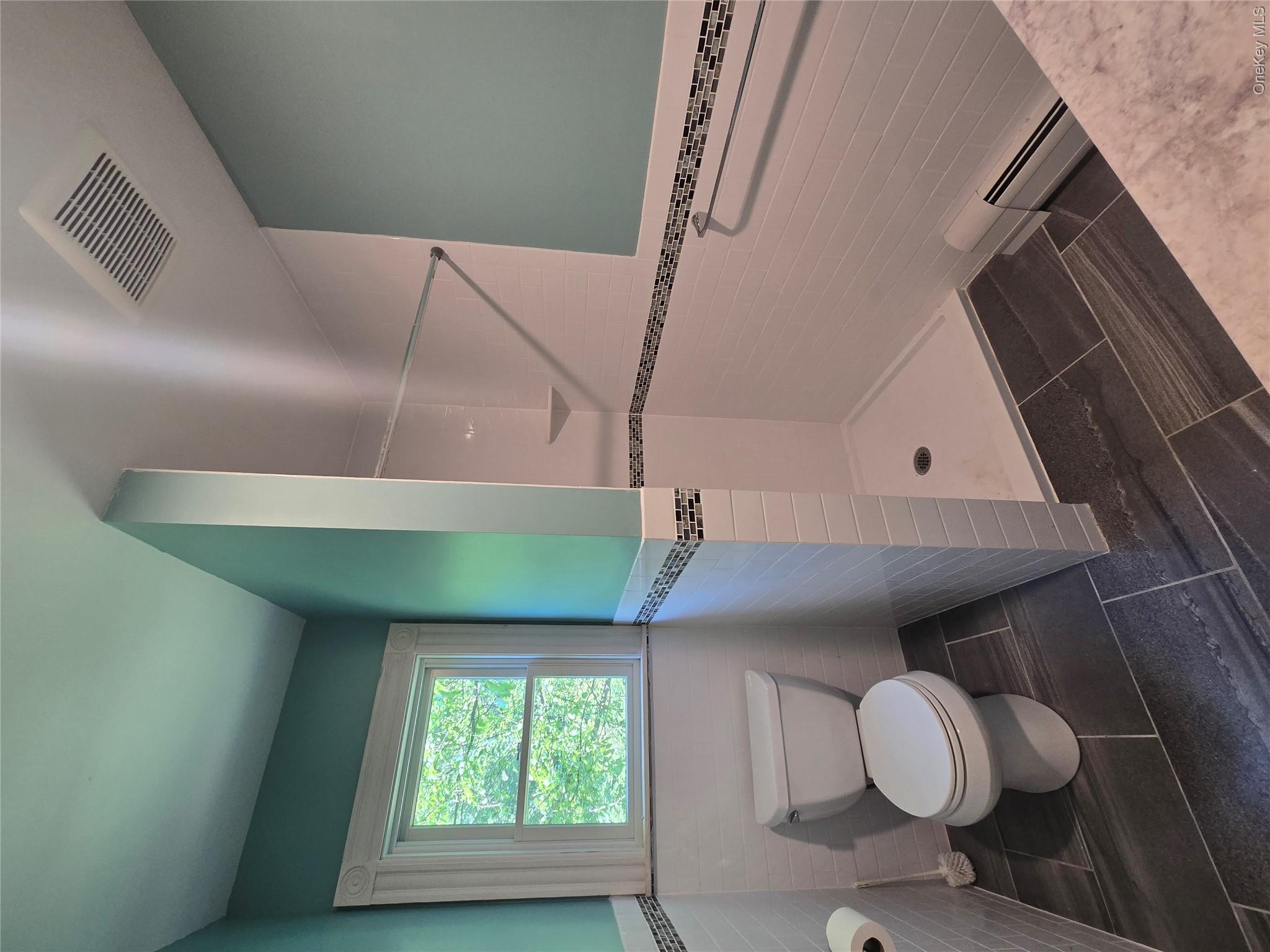 248 N Highland Avenue Property Photo 25