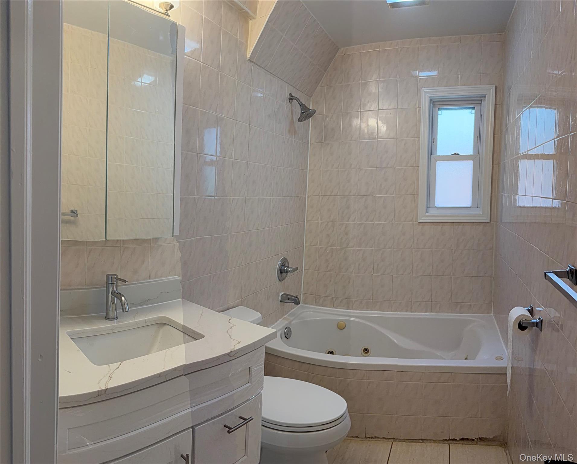 231-10 145 Avenue One Property Photo 15