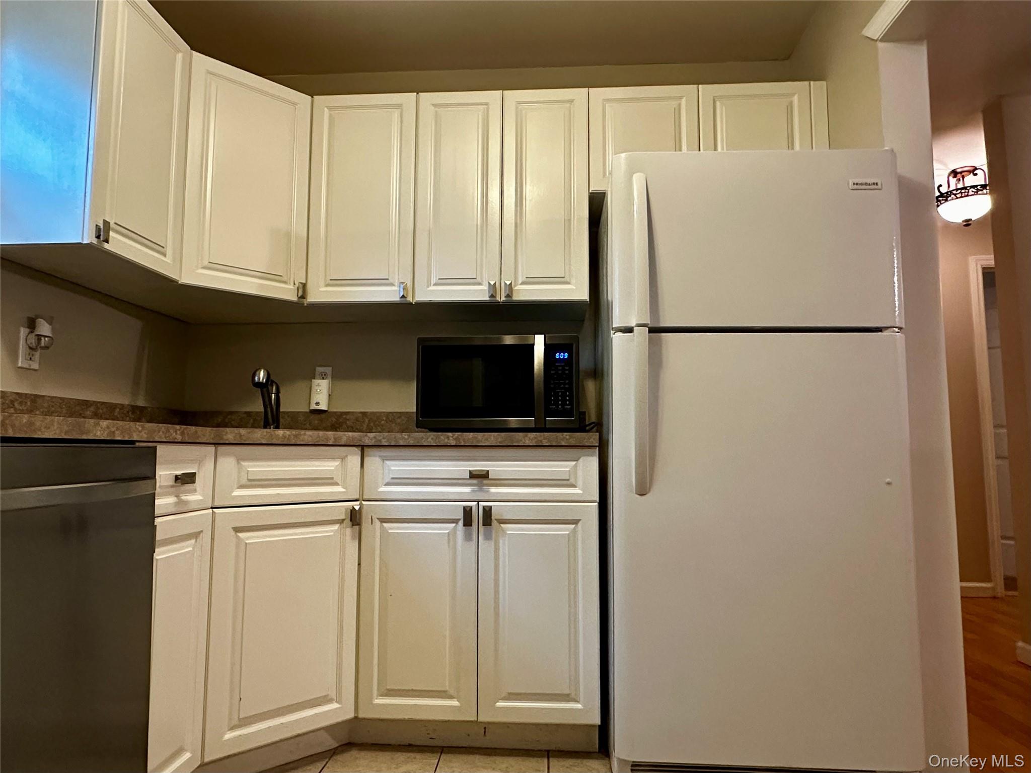 249 Fairharbor Drive 249 Property Photo 5