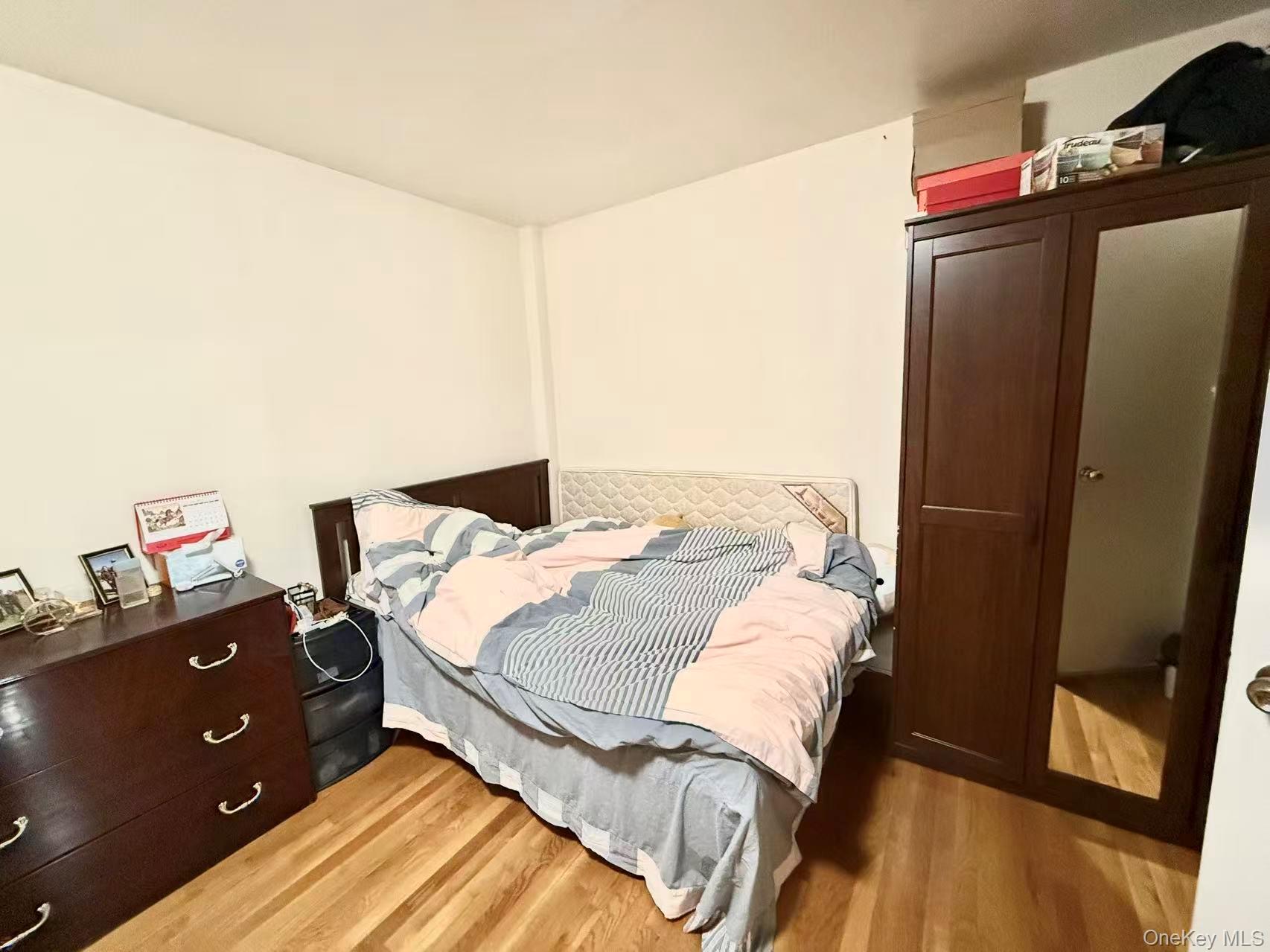 138-70 Elder Avenue 7g Property Photo 9
