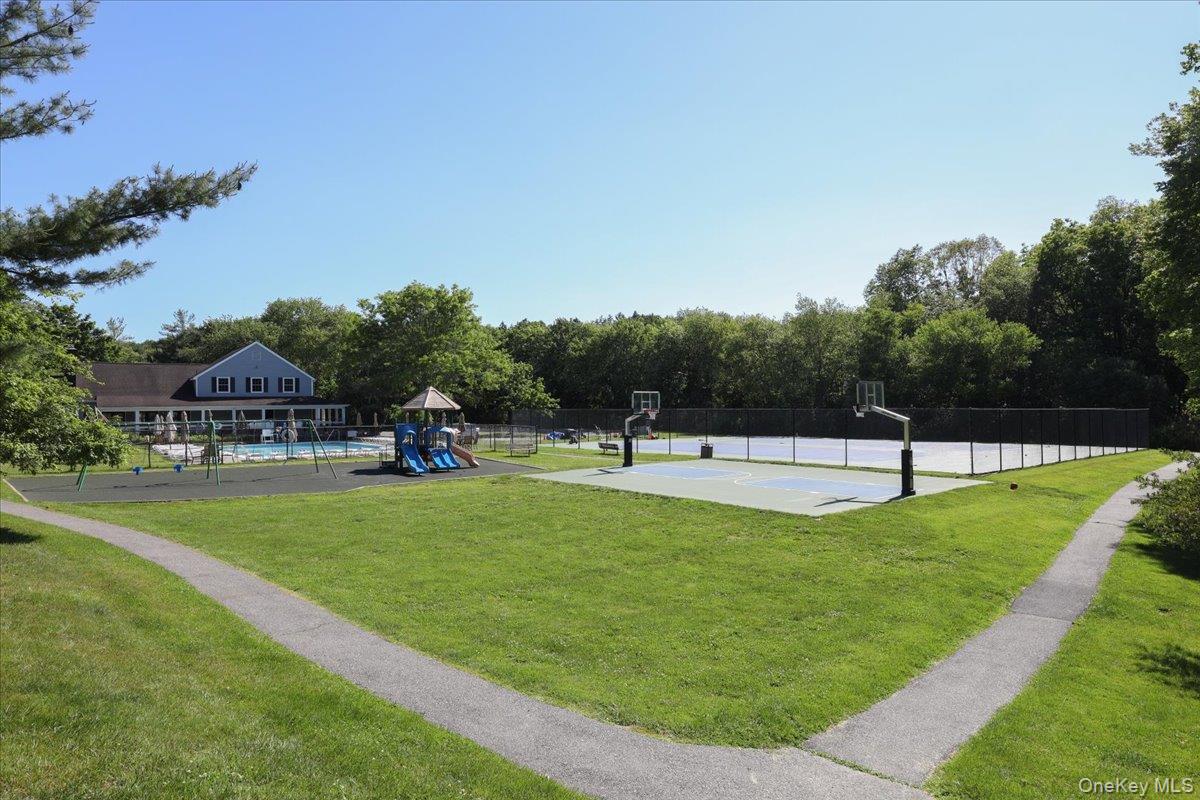 157 Jay Court Property Photo 18
