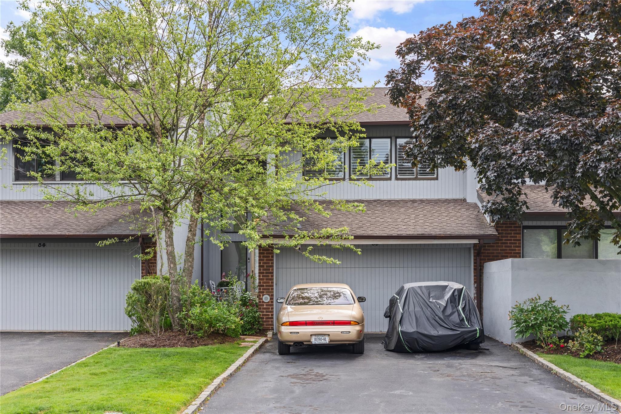 83 Foxwood Drive Property Photo 1