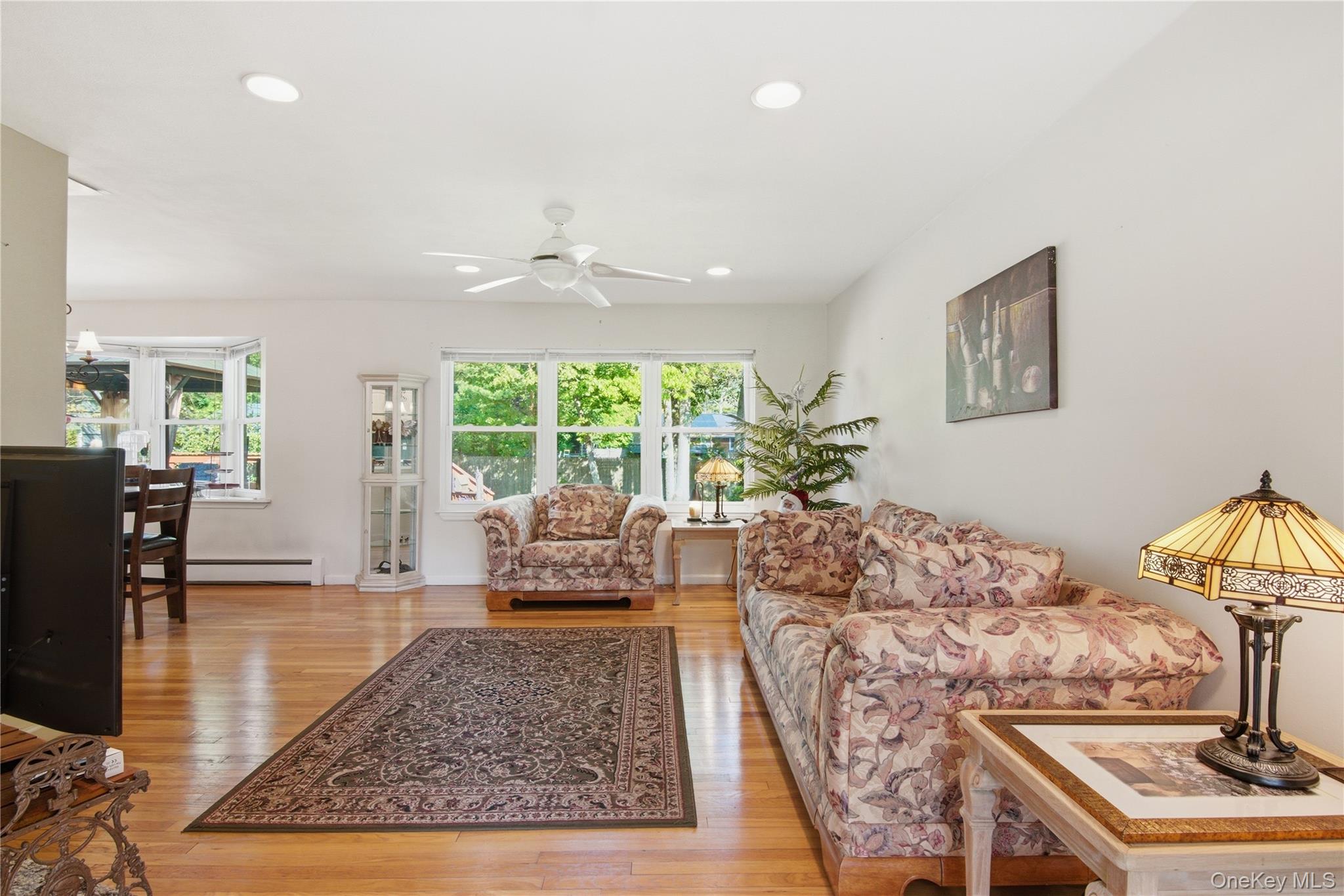 157 Belleview Avenue Property Photo 2