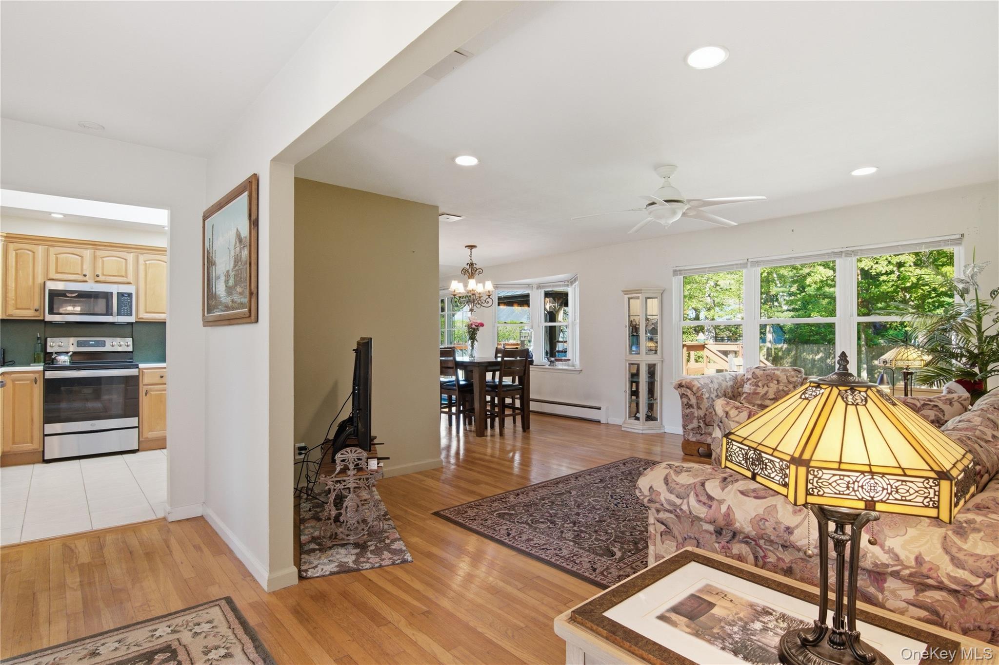 157 Belleview Avenue Property Photo 4