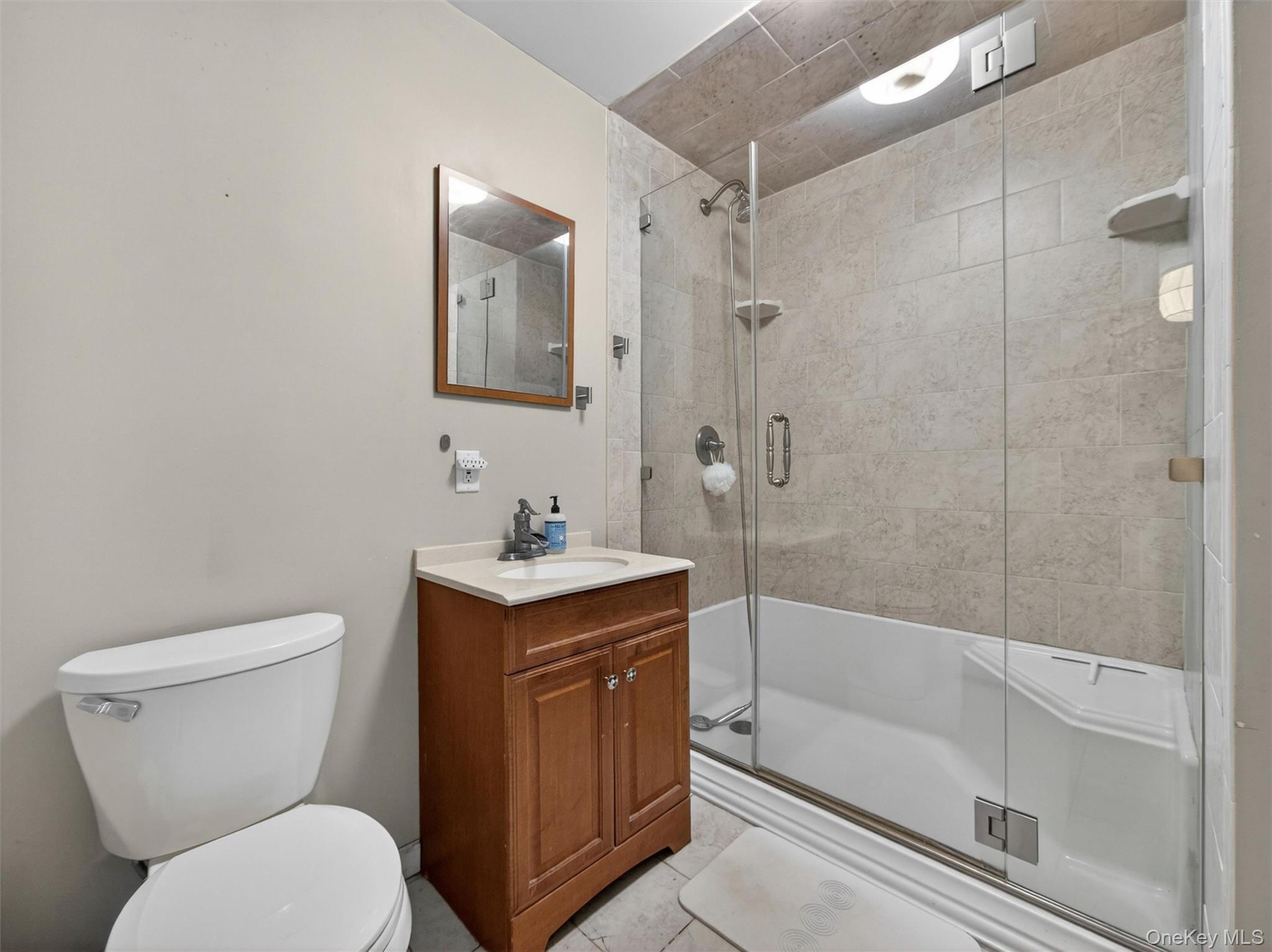 10e Blue Hill 10e Property Photo 18