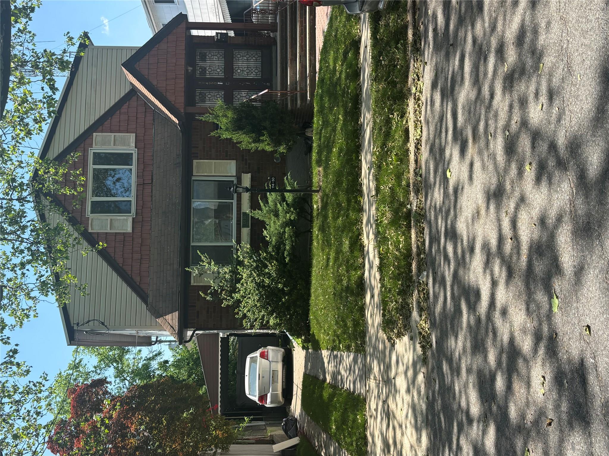 11450 144th Street Property Photo 1