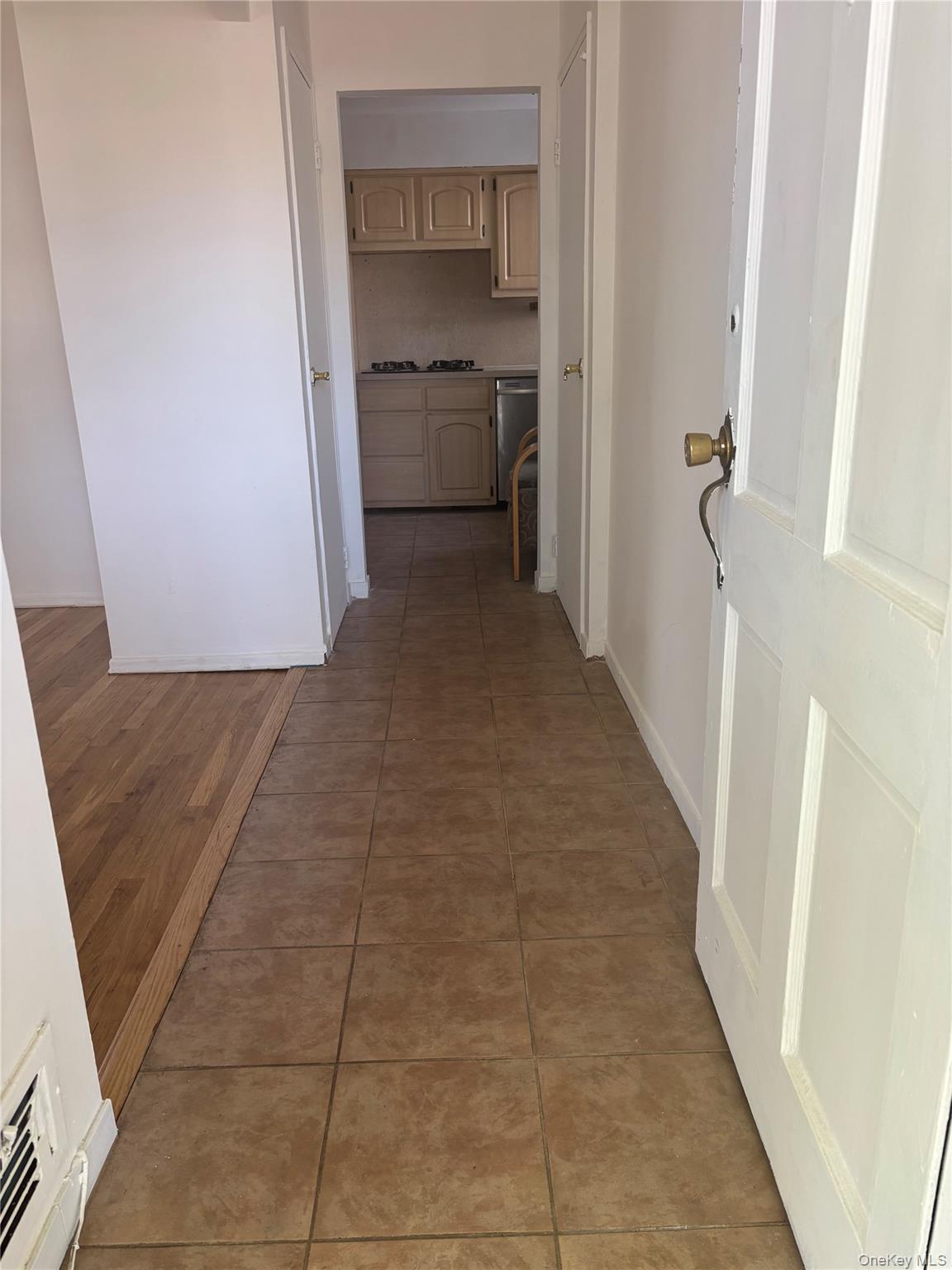 11450 144th Street Property Photo 2
