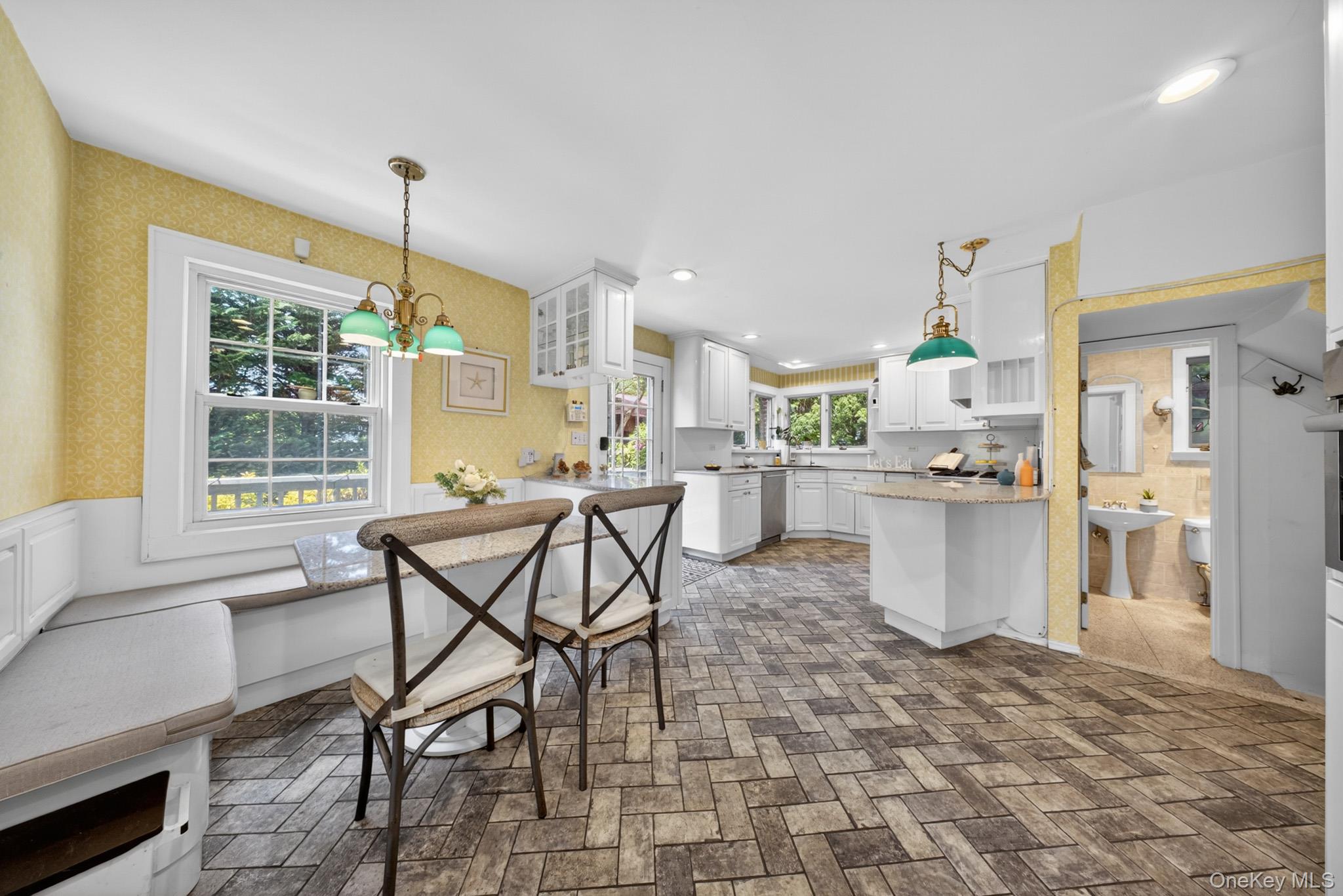 66 Walter Avenue Property Photo 12
