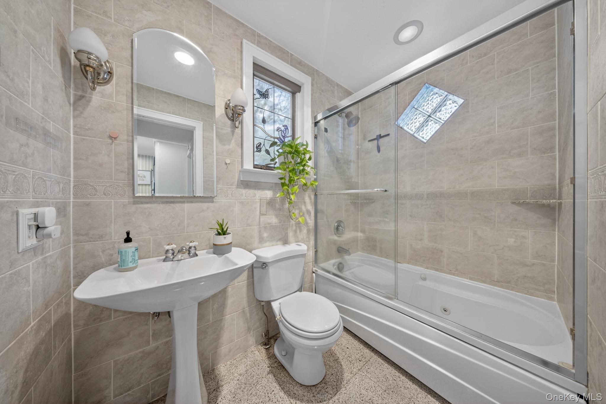 66 Walter Avenue Property Photo 15