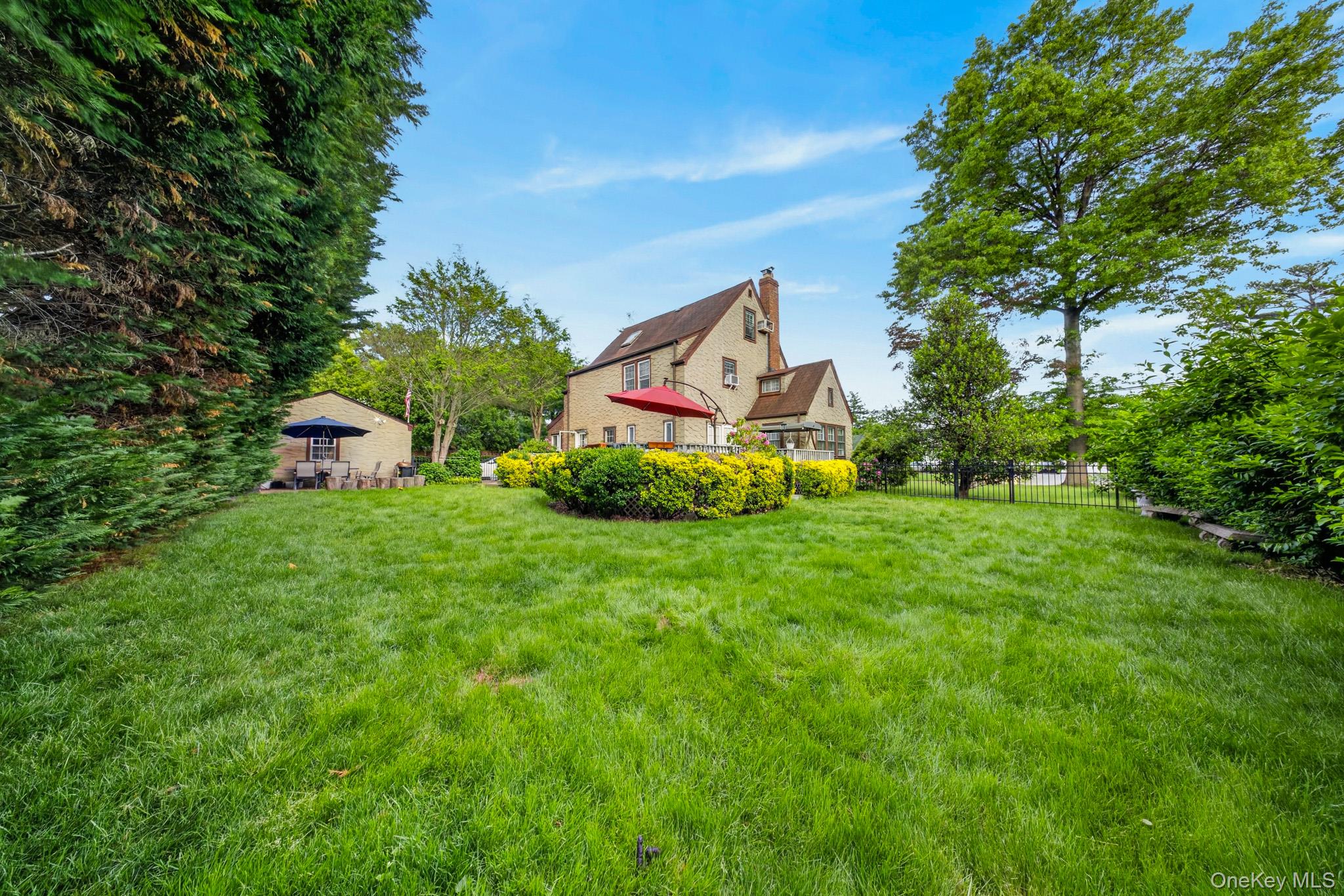 66 Walter Avenue Property Photo 33