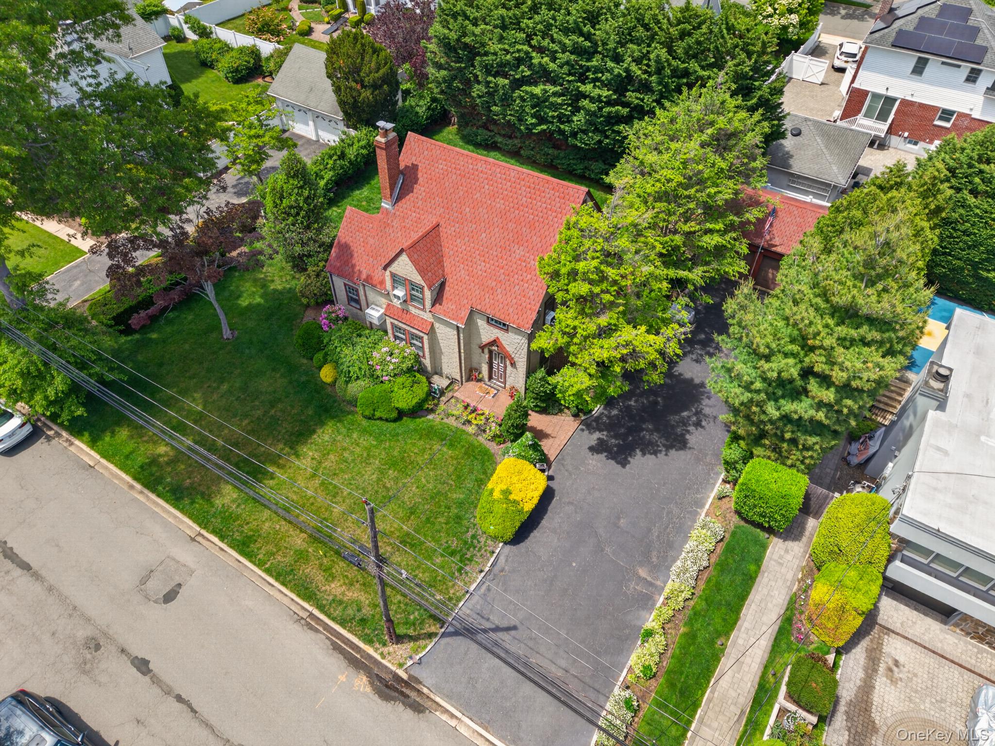 66 Walter Avenue Property Photo 40