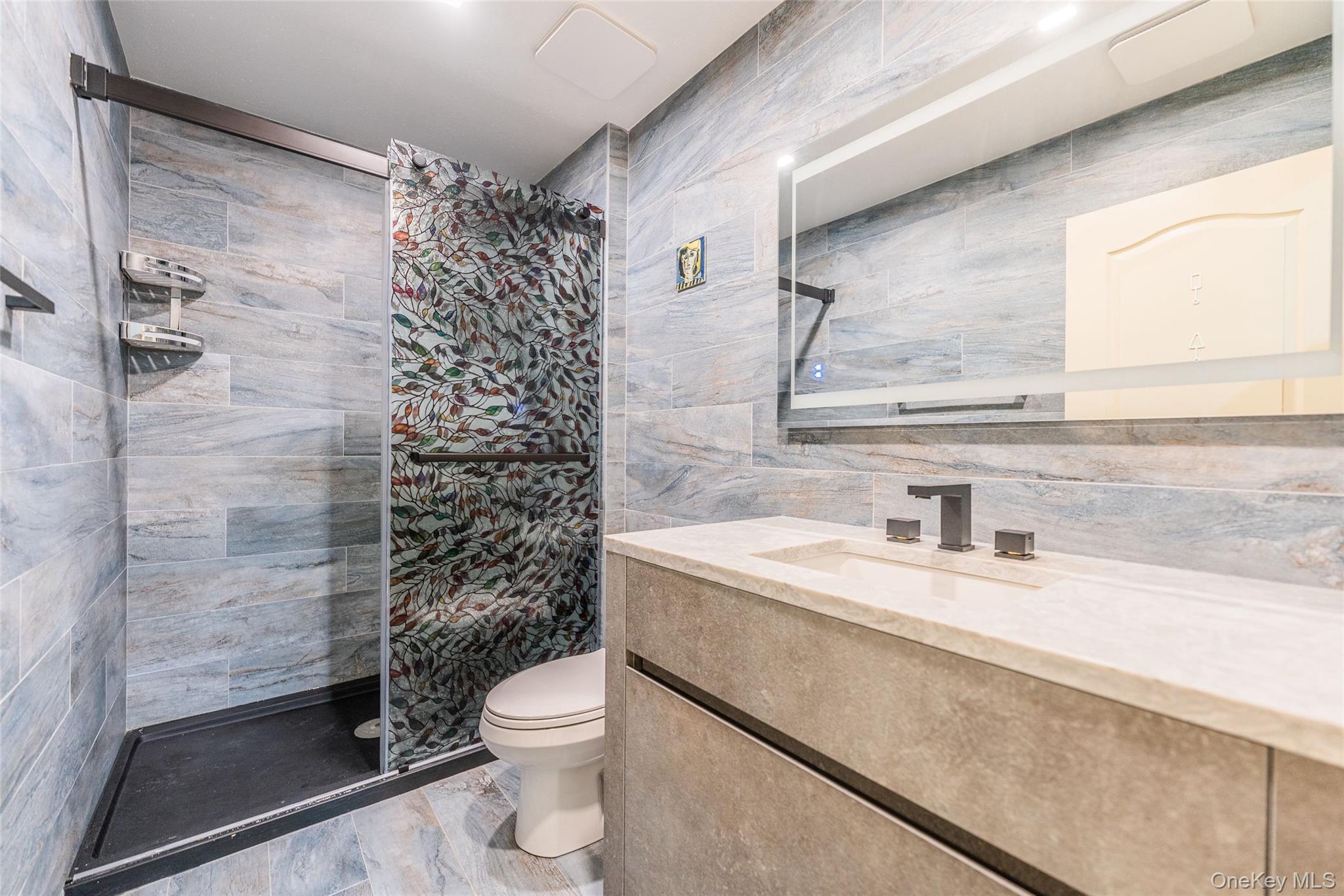 215 Hornbill Drive Property Photo 10