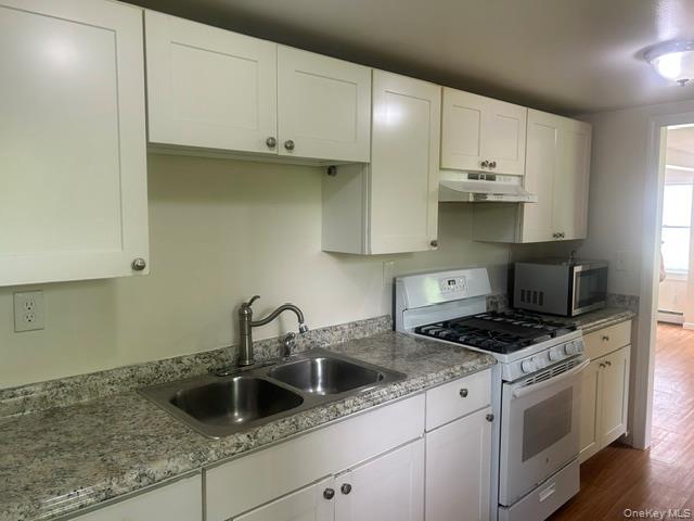 27 Gatto Drive Property Photo 4