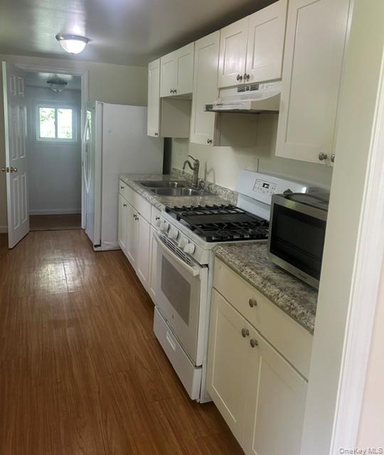 27 Gatto Drive Property Photo 5