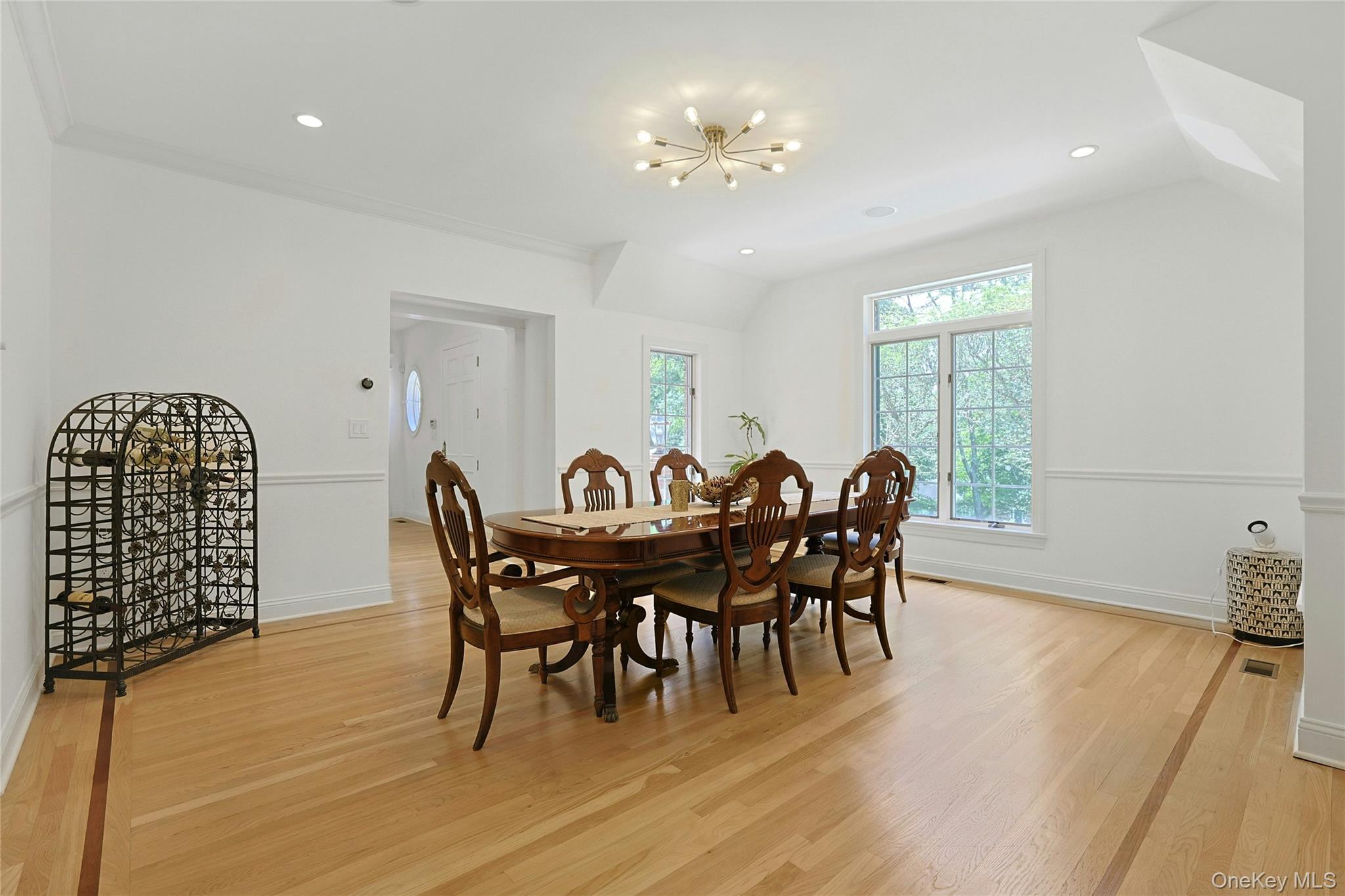 10 Hidden Oak Road Property Photo 7