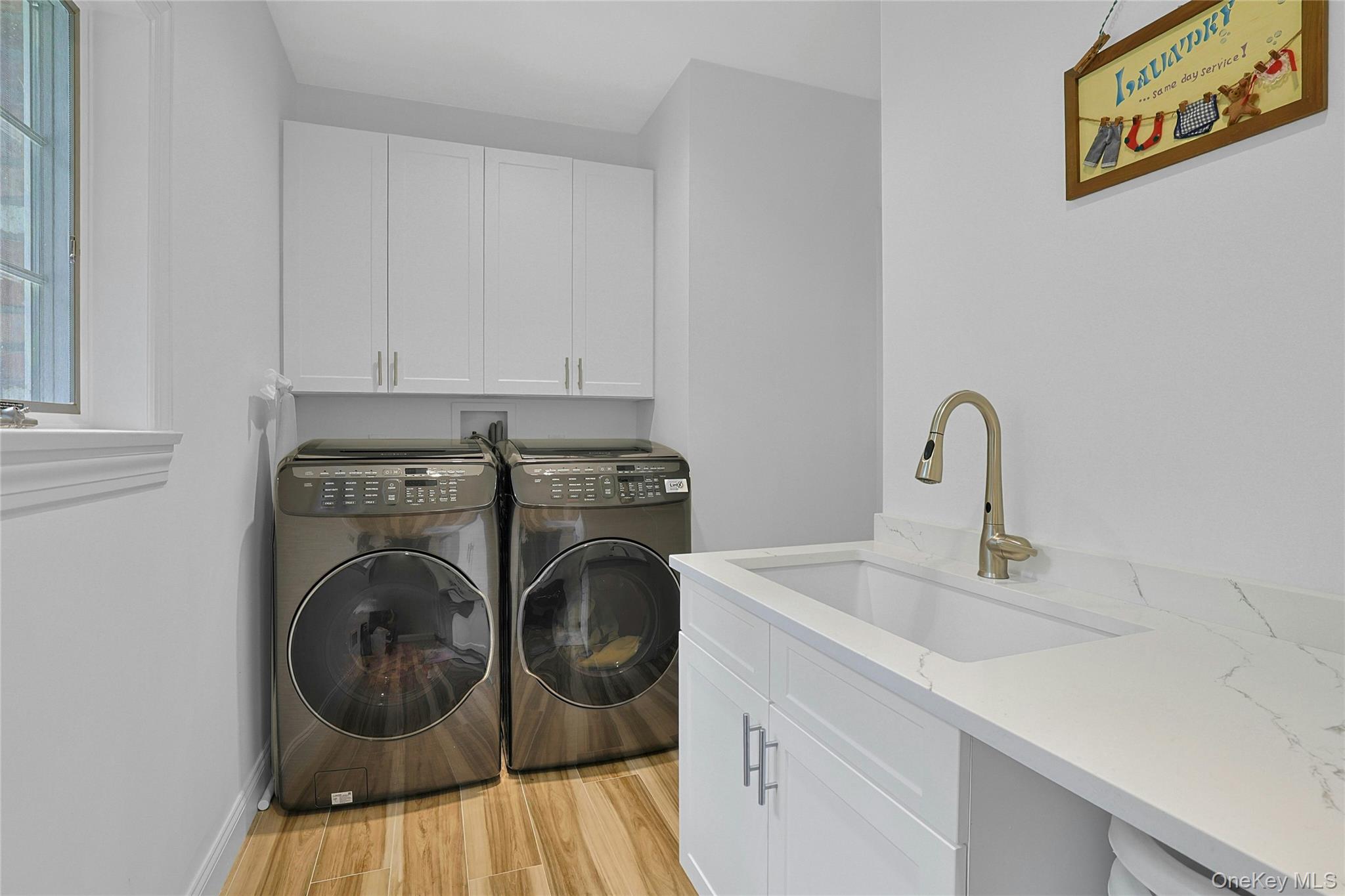 10 Hidden Oak Road Property Photo 12