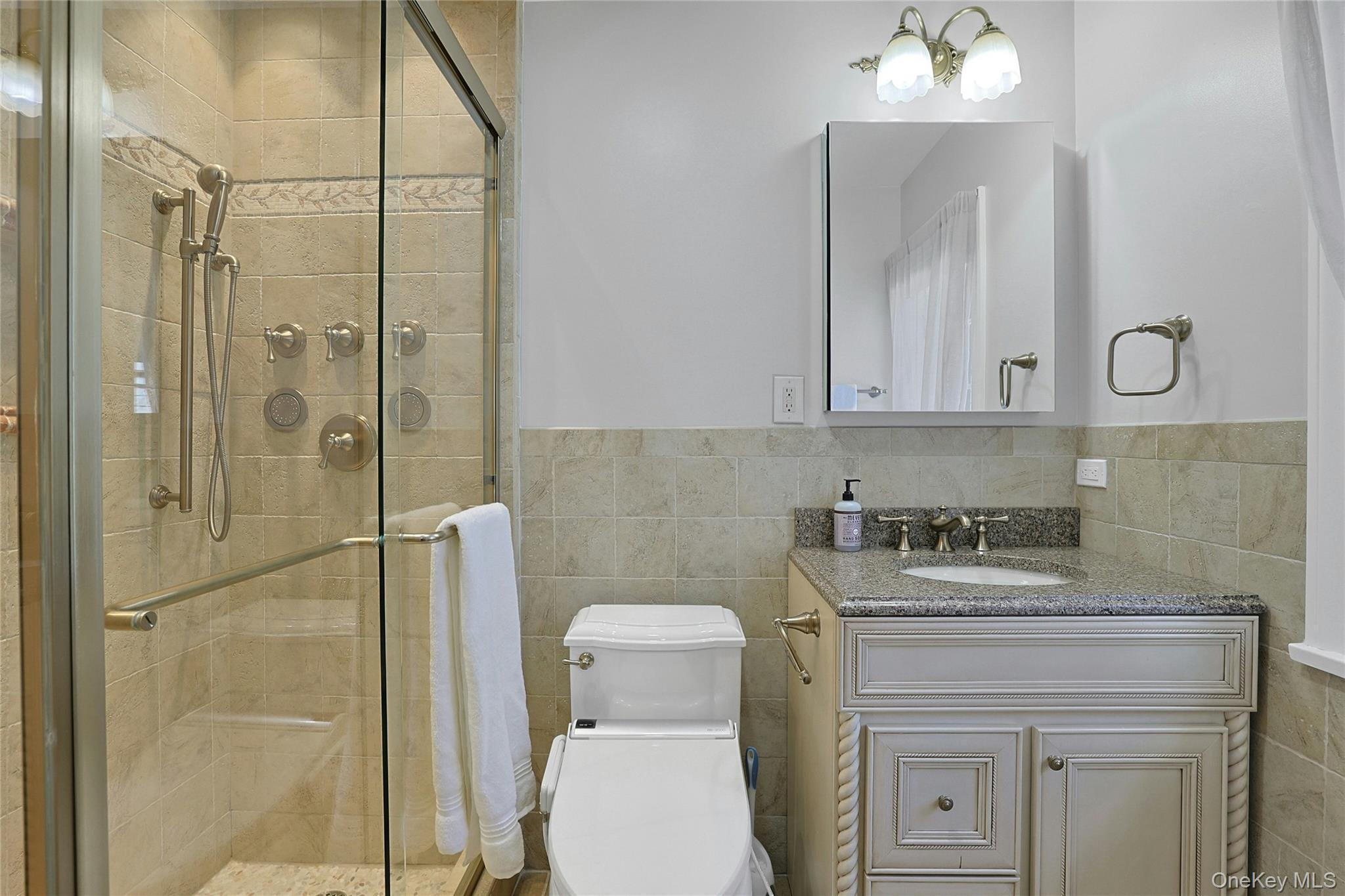 10 Hidden Oak Road Property Photo 20