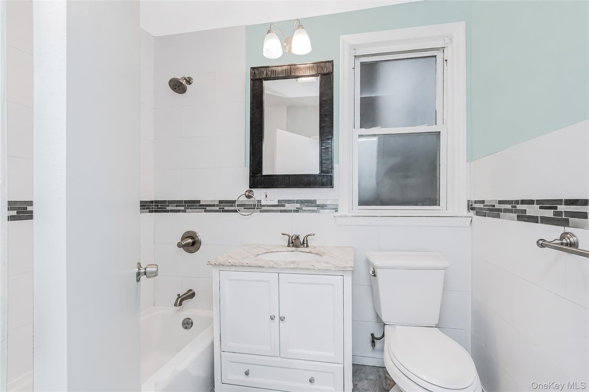2812 Harrington Avenue Property Photo 4