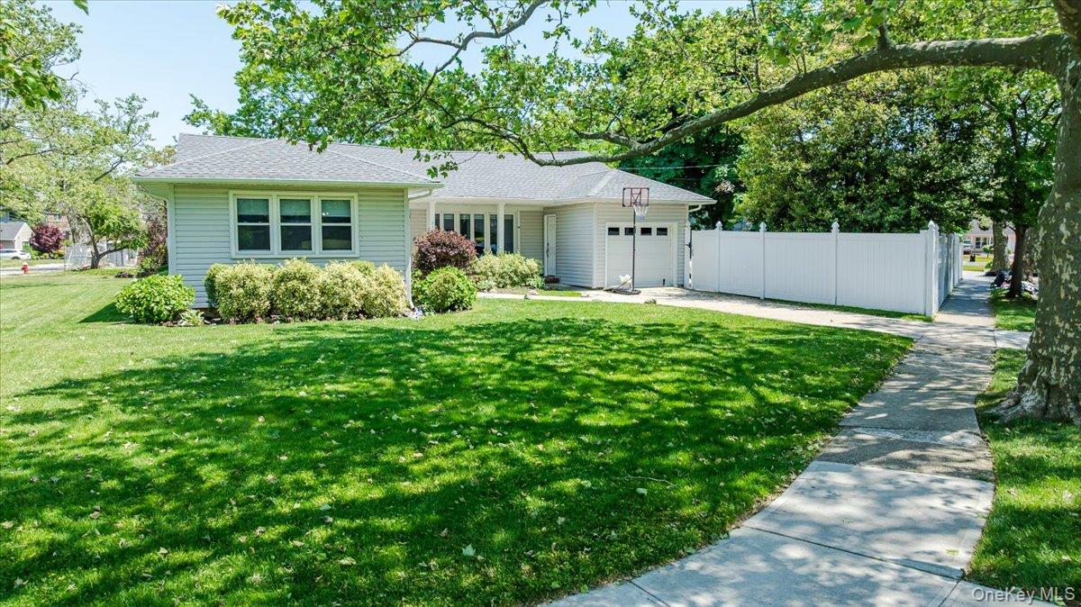 534 Allen Road Property Photo 1