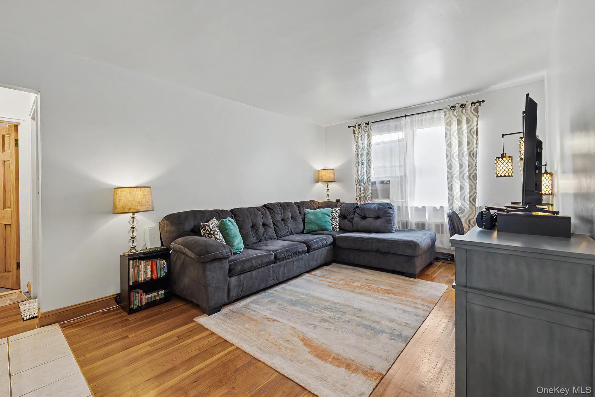 175 Bryant Avenue 1i Property Photo 7