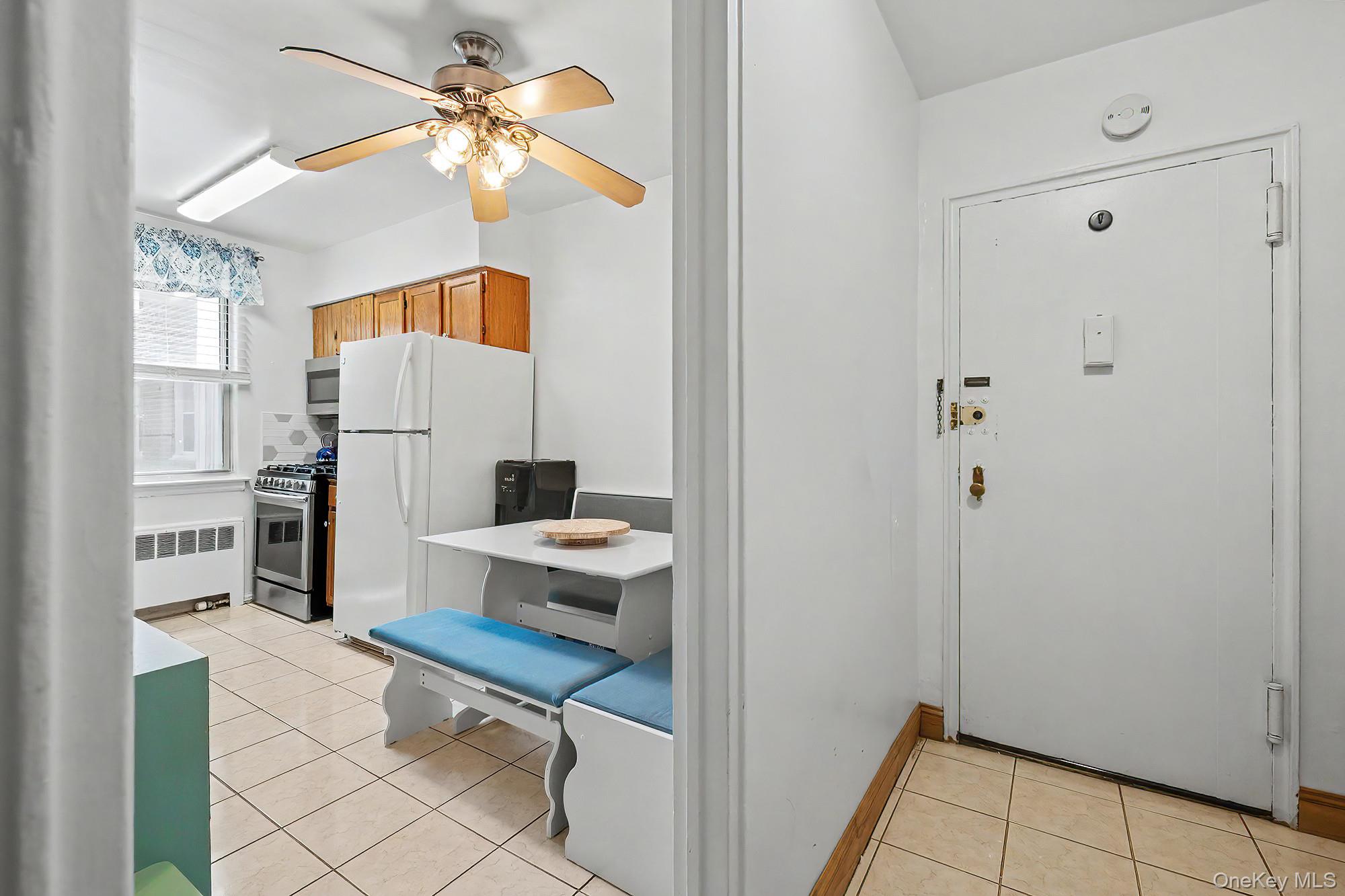 175 Bryant Avenue 1i Property Photo 9