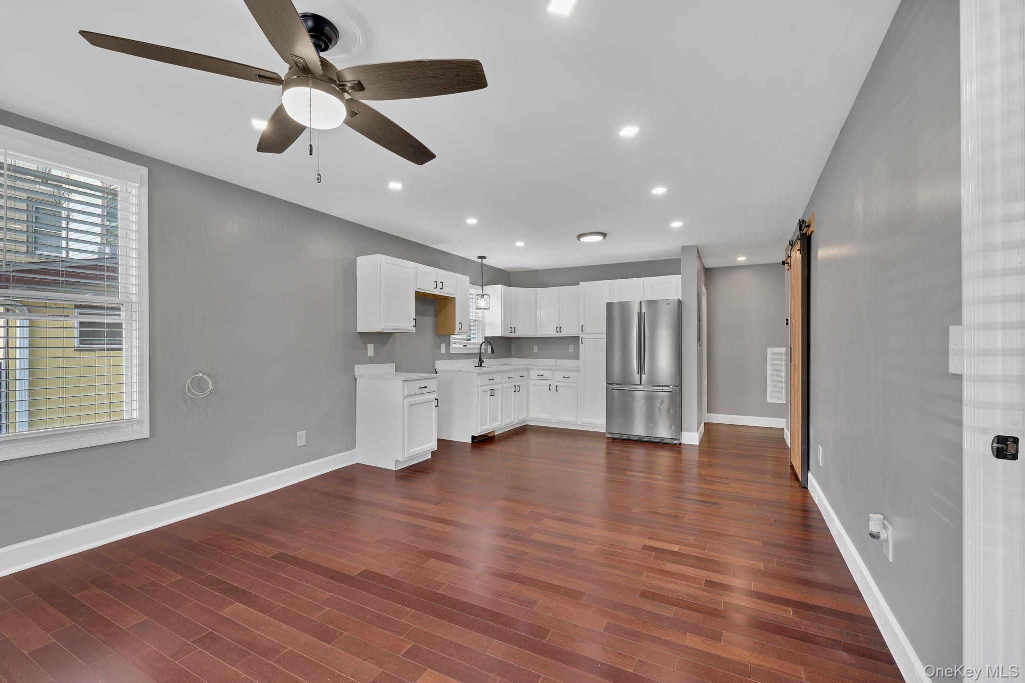 33 Seward Avenue Property Photo 9