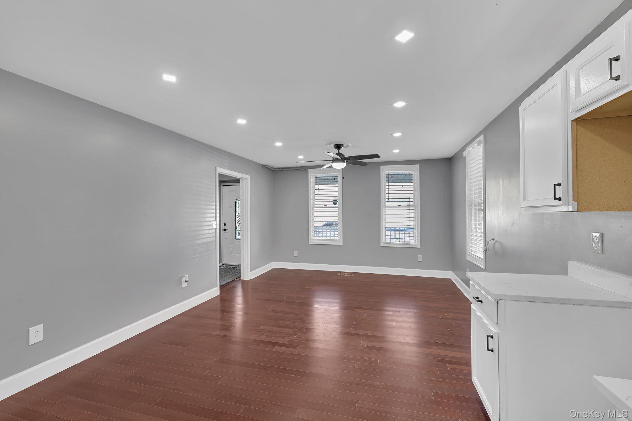 33 Seward Avenue Property Photo 11