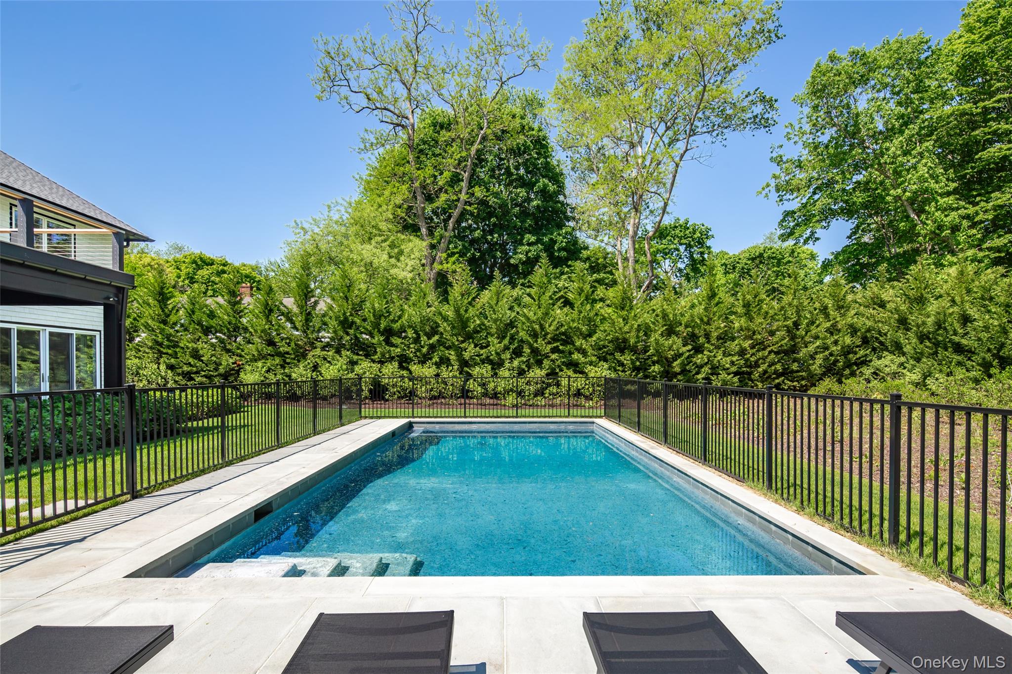 21 Lily Pond Drive Property Photo 3