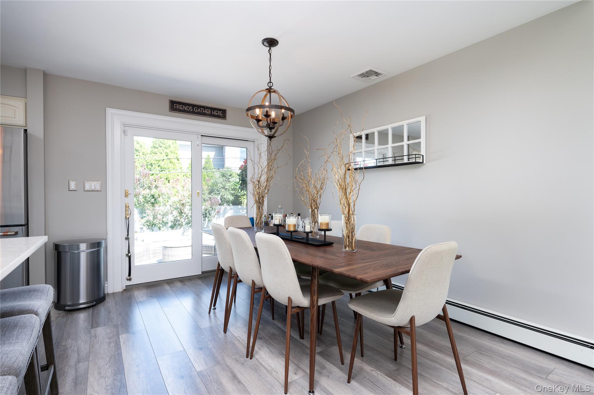 3765 Lynn Lane Property Photo 11