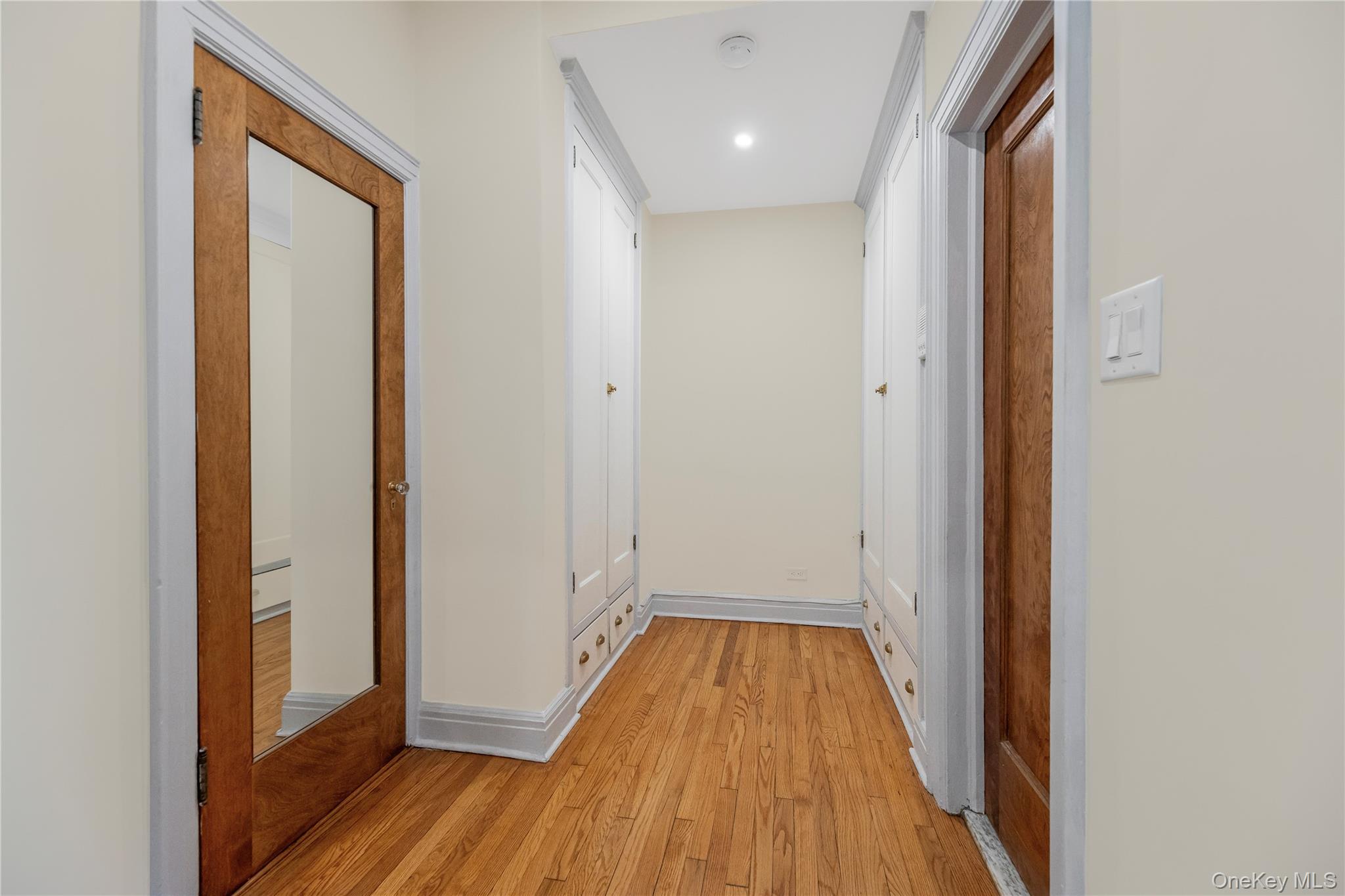 26 Pondfield Road 1d Property Photo 14