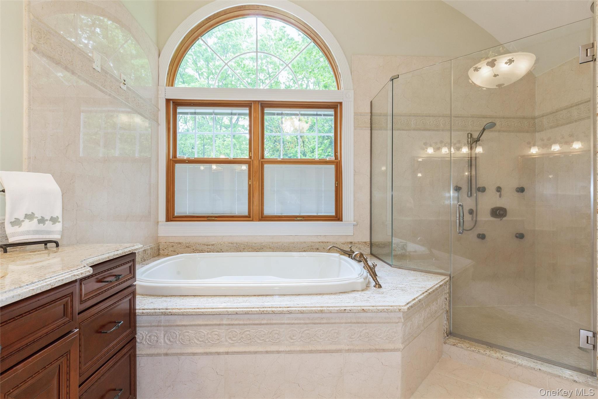 48 River Heights Drive Property Photo 15