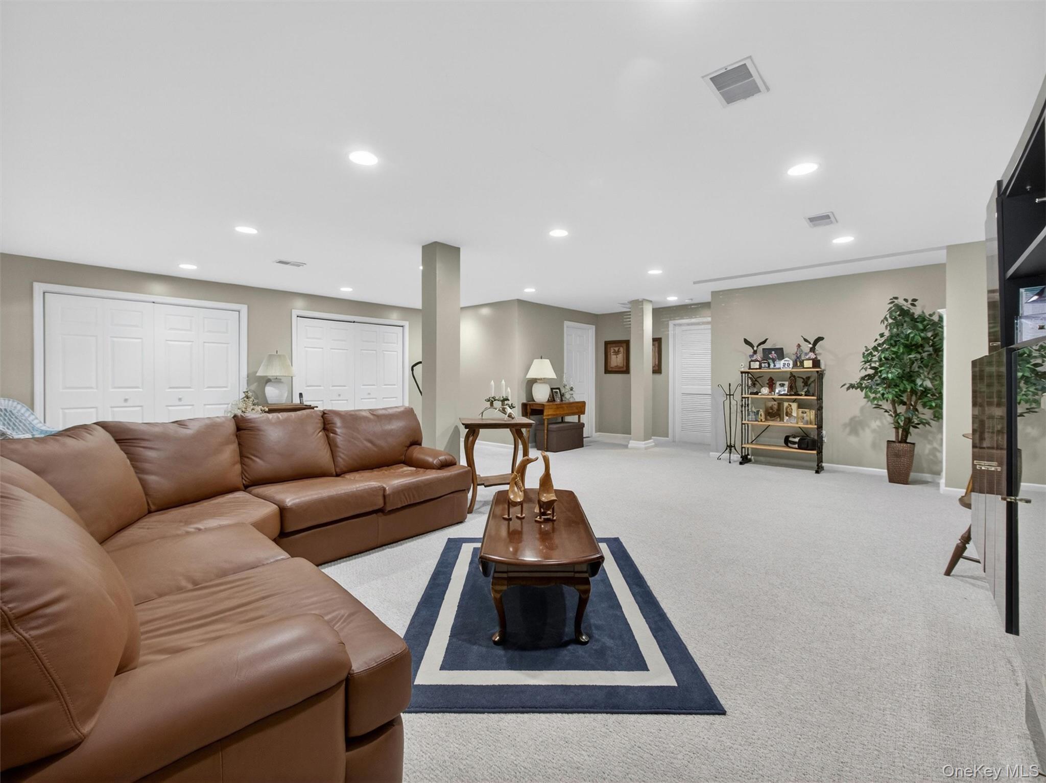 5 Holly Court Property Photo 32