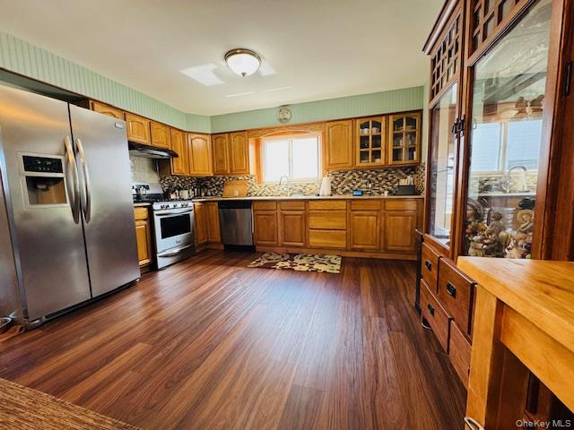 10 Schley Avenue Property Photo 5