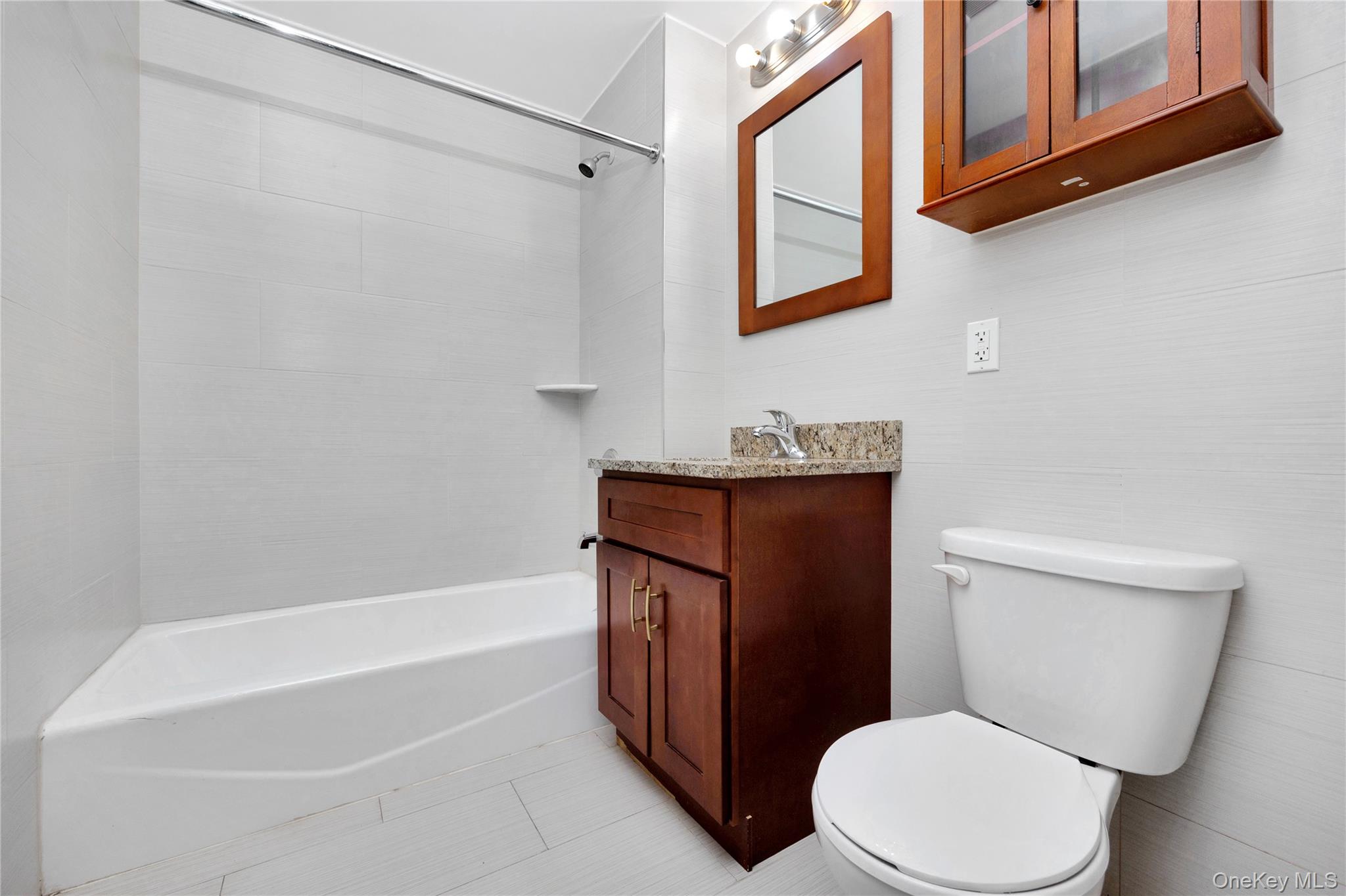 172-18 Jamaica Avenue Property Photo 22