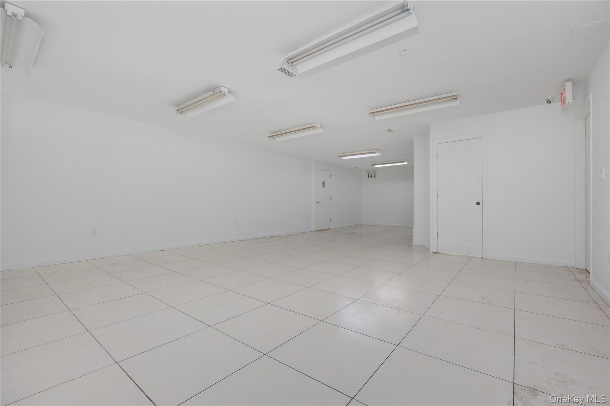 172-18 Jamaica Avenue Property Photo 29